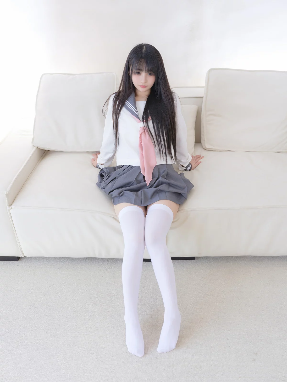 网络美女桜井宁宁白丝JK主题性感JK制服半脱露白丝袜秀翘臀美腿迷人诱惑写真85P