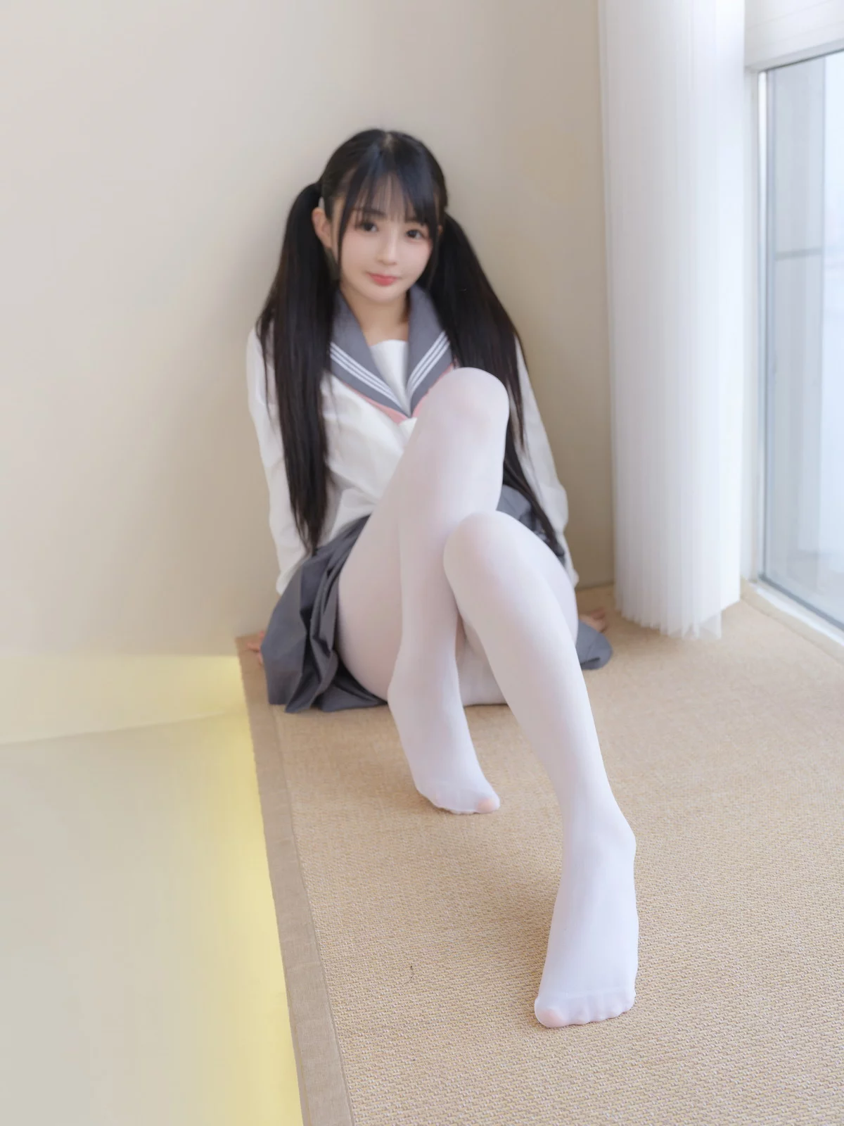 网络美女桜井宁宁白丝JK主题性感JK制服半脱露白丝袜秀翘臀美腿迷人诱惑写真85P