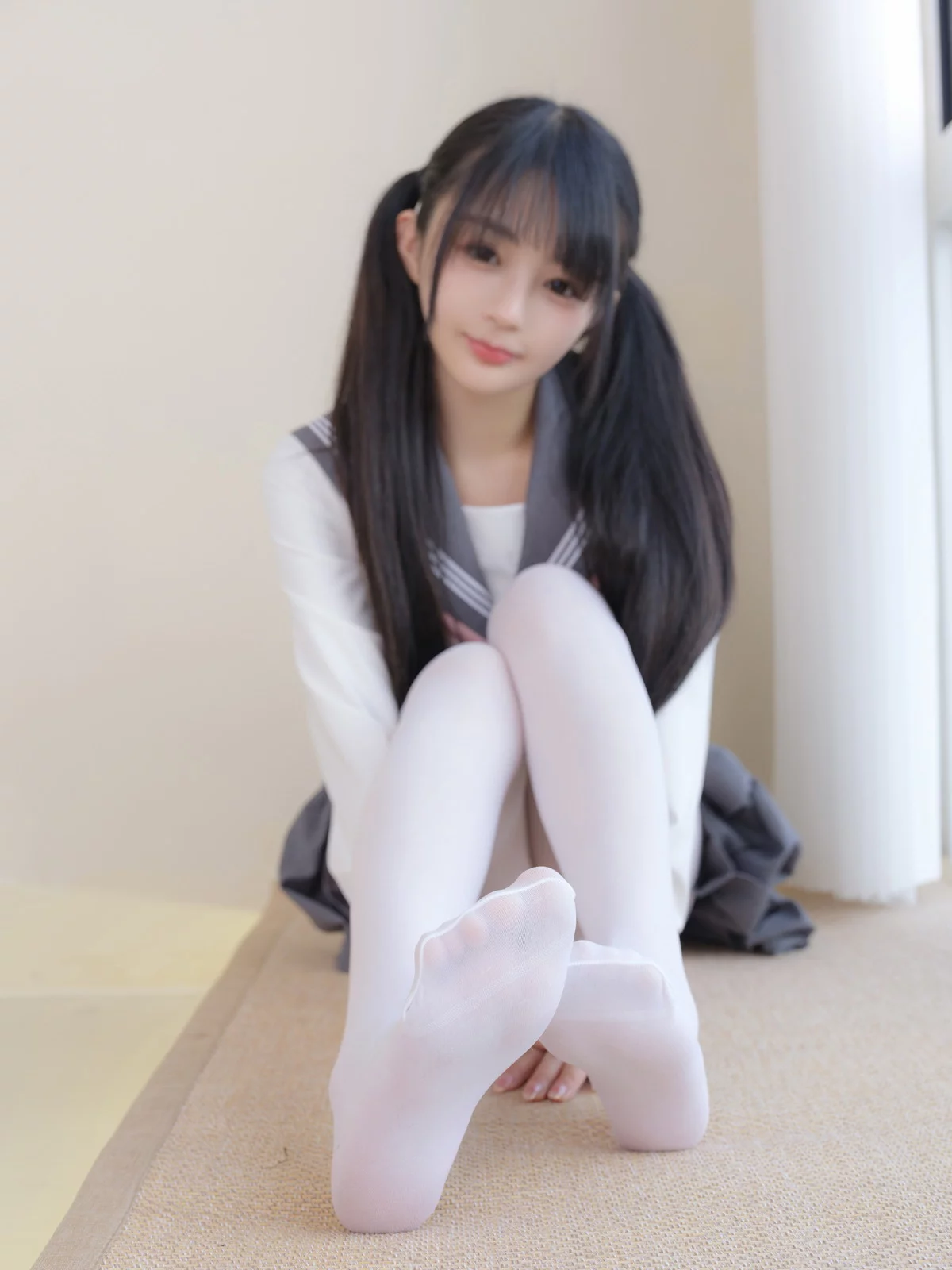 网络美女桜井宁宁白丝JK主题性感JK制服半脱露白丝袜秀翘臀美腿迷人诱惑写真85P
