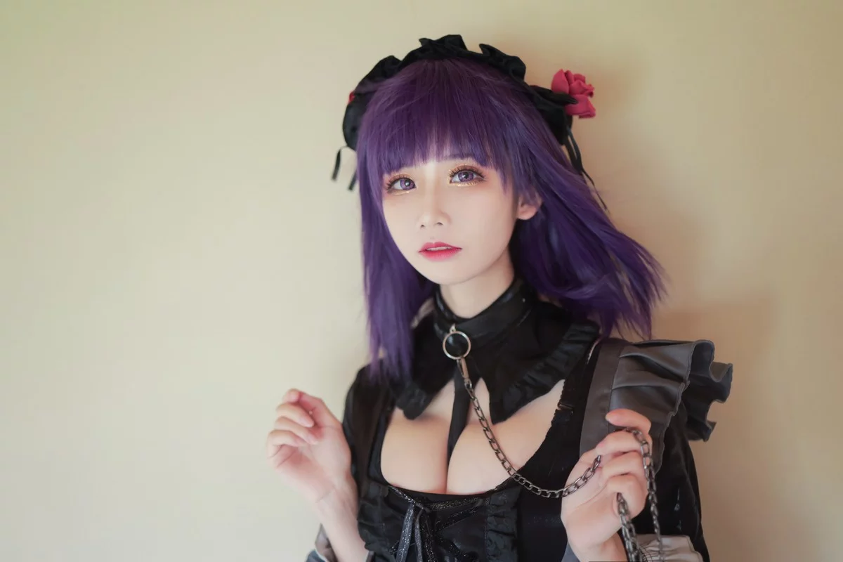 动漫博主爱老师_PhD喜多川海梦主题性感制服半脱露黑色蕾丝内衣迷人诱惑写真55P