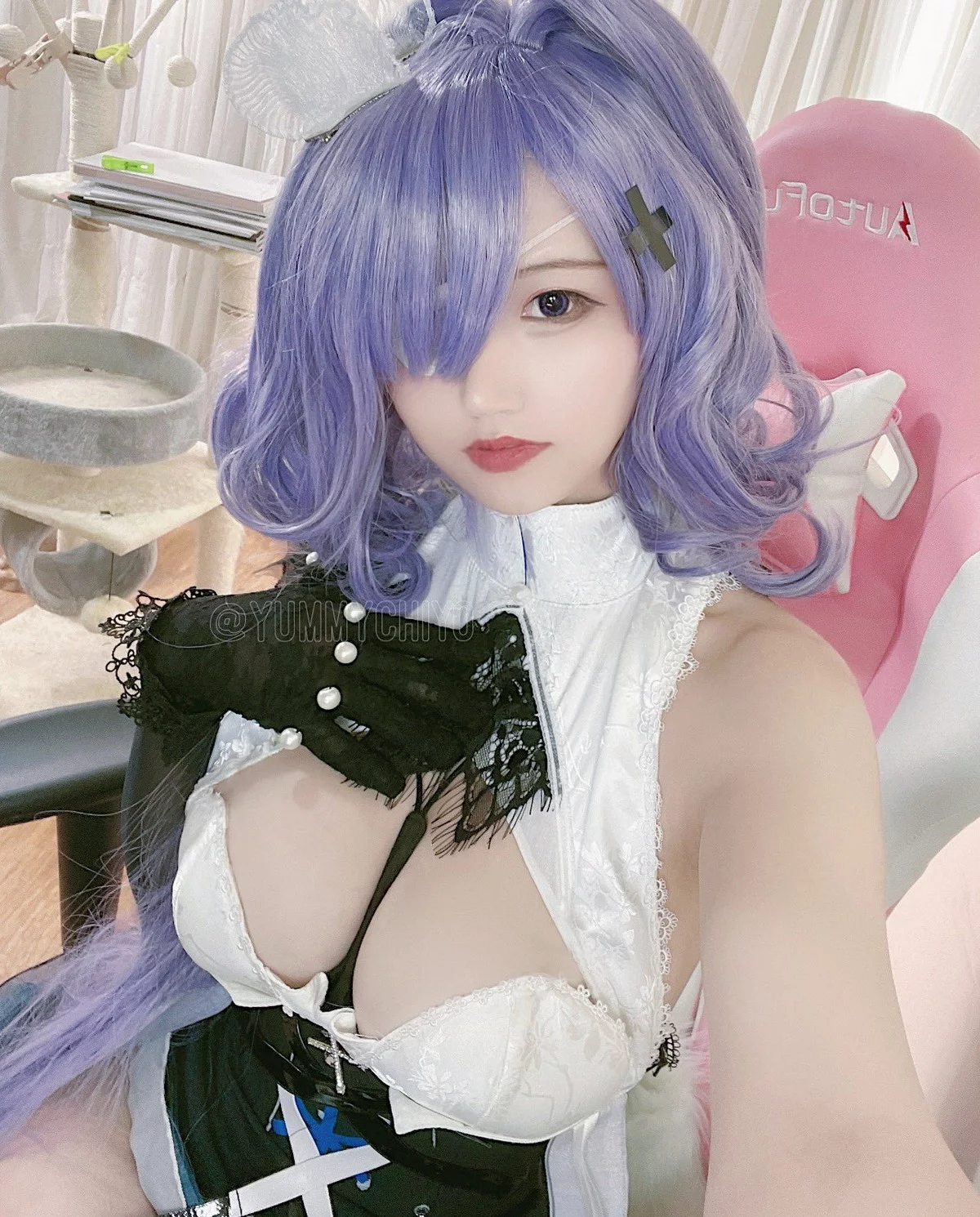 动漫博主小仓千代w-Twitter合集精选主题性感多套服饰+自拍系列迷人诱惑写真350P