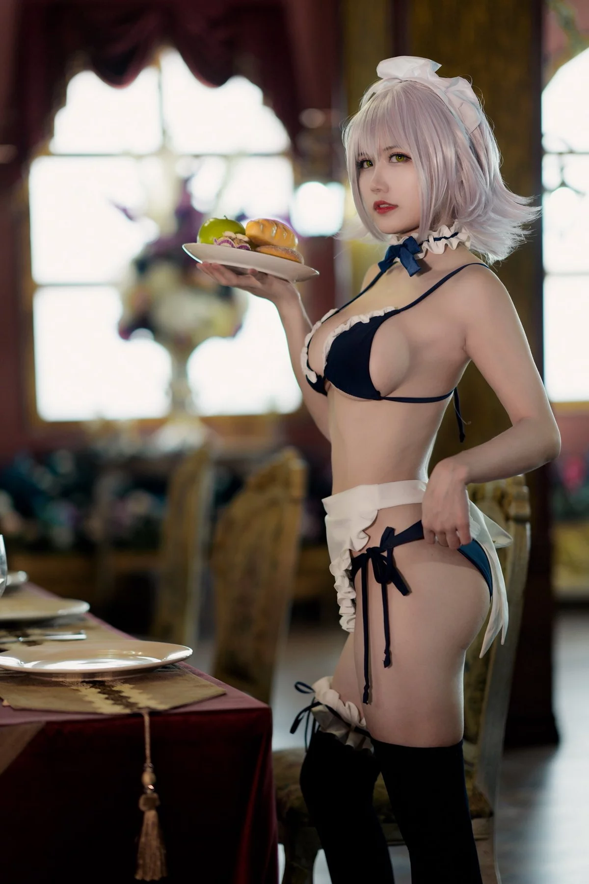 动漫博主小仓千代w-Twitter合集精选主题性感多套服饰+自拍系列迷人诱惑写真350P