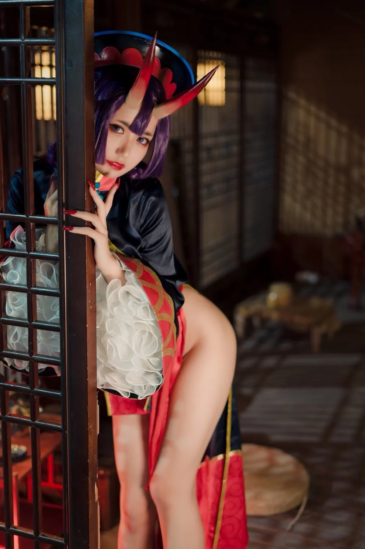 动漫博主小仓千代w-Twitter合集精选主题性感多套服饰+自拍系列迷人诱惑写真350P