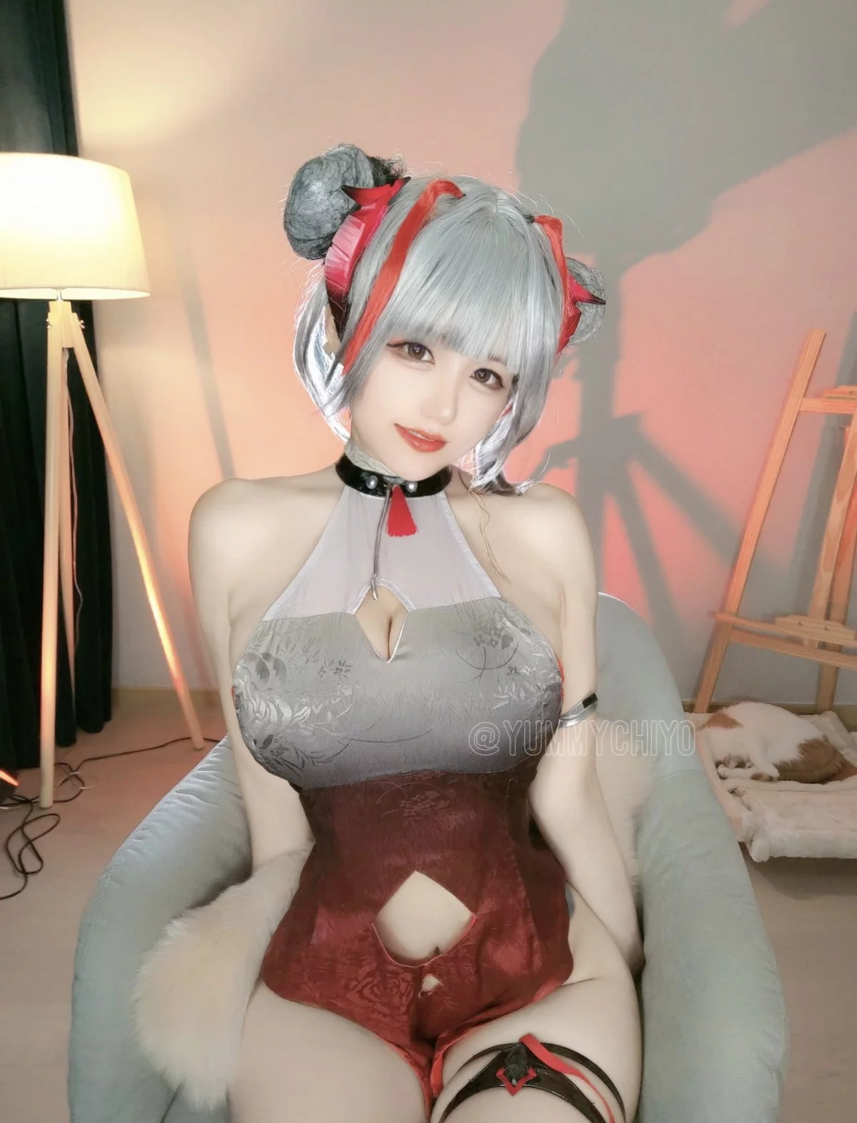 动漫博主小仓千代w-Twitter合集精选主题性感多套服饰+自拍系列迷人诱惑写真350P