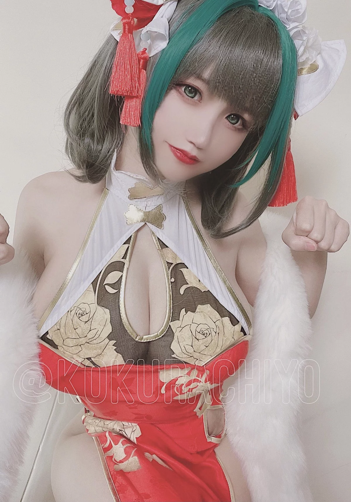 动漫博主小仓千代w-Twitter合集精选主题性感多套服饰+自拍系列迷人诱惑写真350P