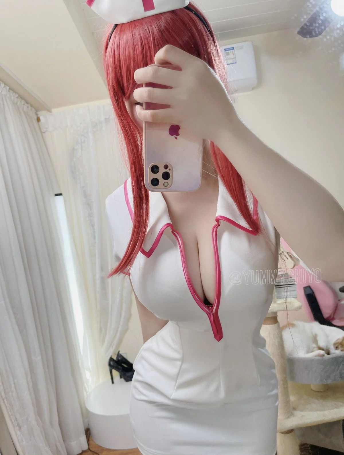 动漫博主小仓千代w-Twitter合集精选主题性感多套服饰+自拍系列迷人诱惑写真350P