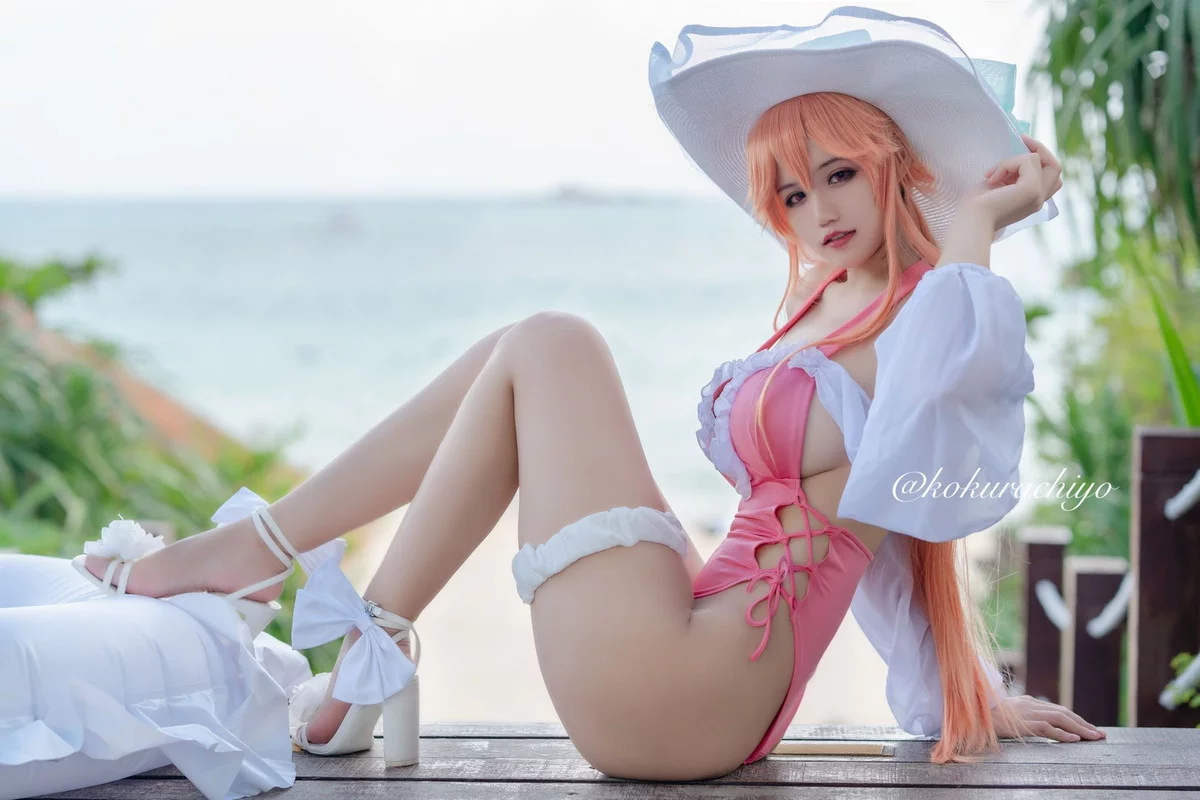 动漫博主小仓千代w-Twitter合集精选主题性感多套服饰+自拍系列迷人诱惑写真350P