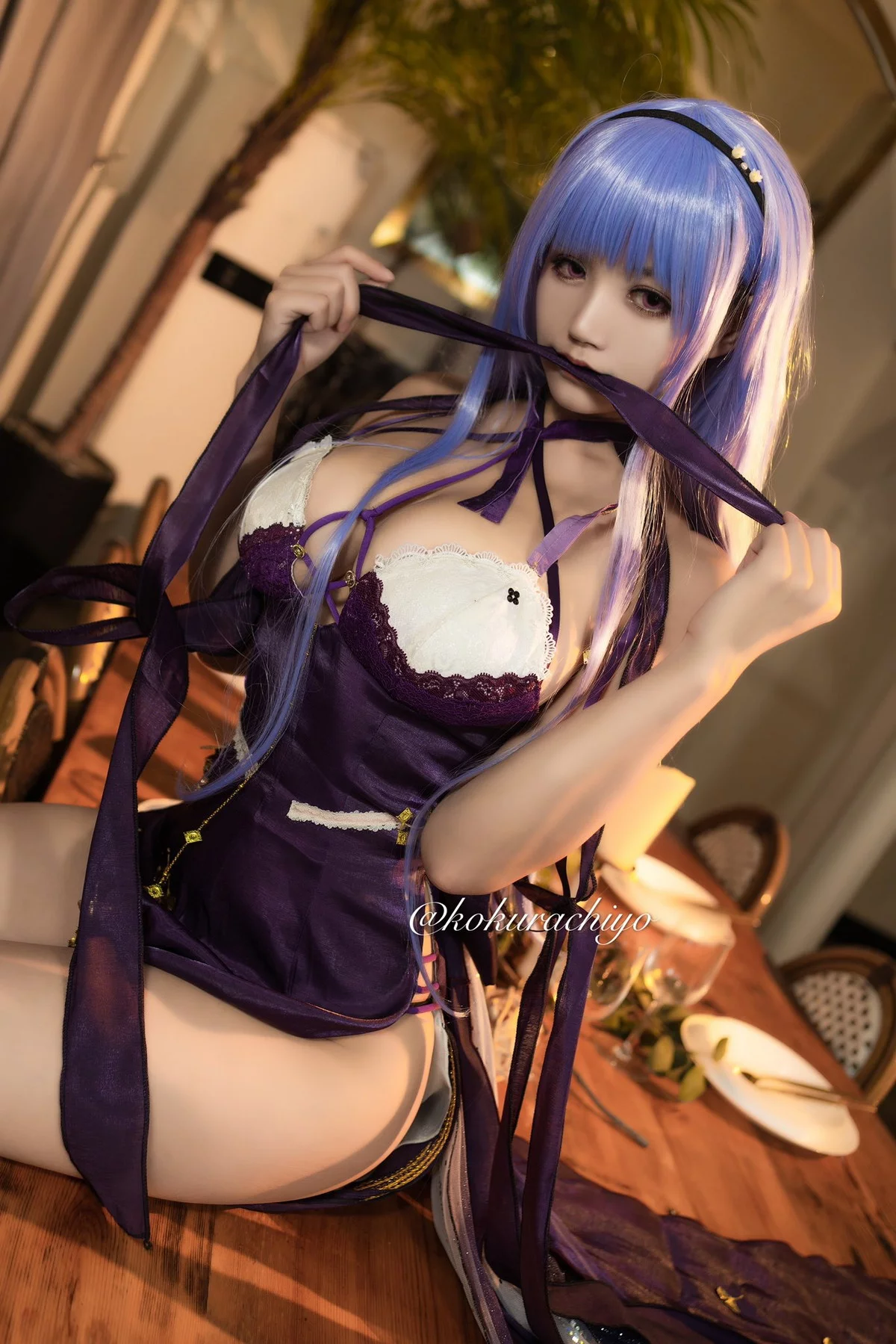 动漫博主小仓千代w-Twitter合集精选主题性感多套服饰+自拍系列迷人诱惑写真350P