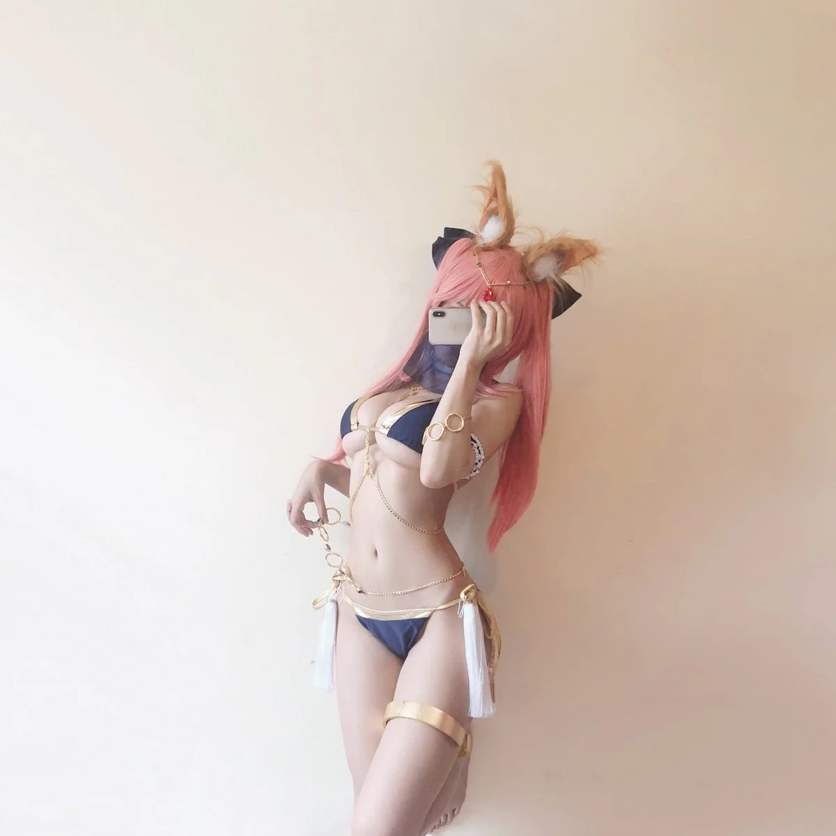 动漫博主小仓千代w-Twitter合集精选主题性感多套服饰+自拍系列迷人诱惑写真350P