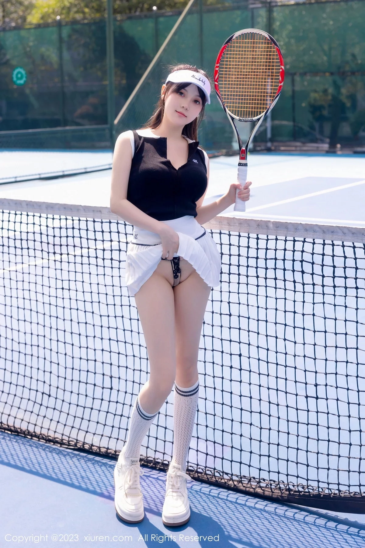 XiuRen第7467期_模特豆瓣酱性感白色短裙网球运动服饰秀翘臀美腿撩人诱惑写真80P