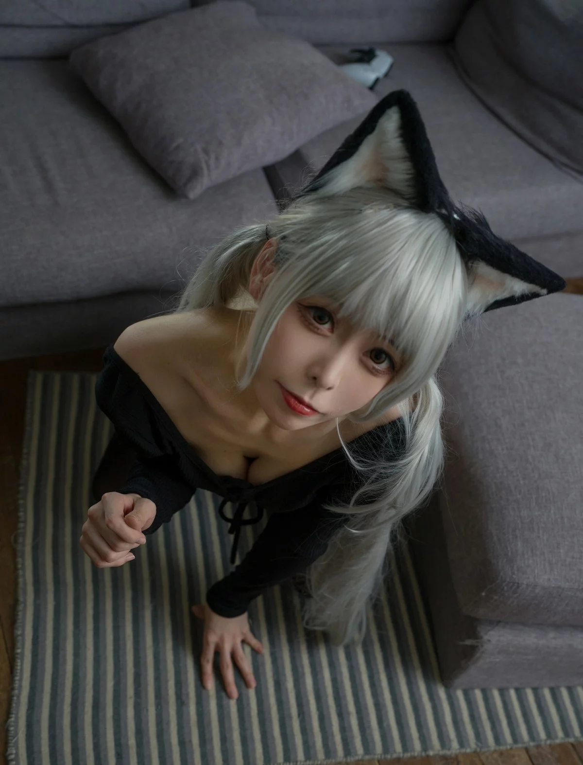 Coser美女樱岛嗷一黑猫针织衫连体衣主题私房性感黑色连体衣秀翘臀诱惑写真57P
