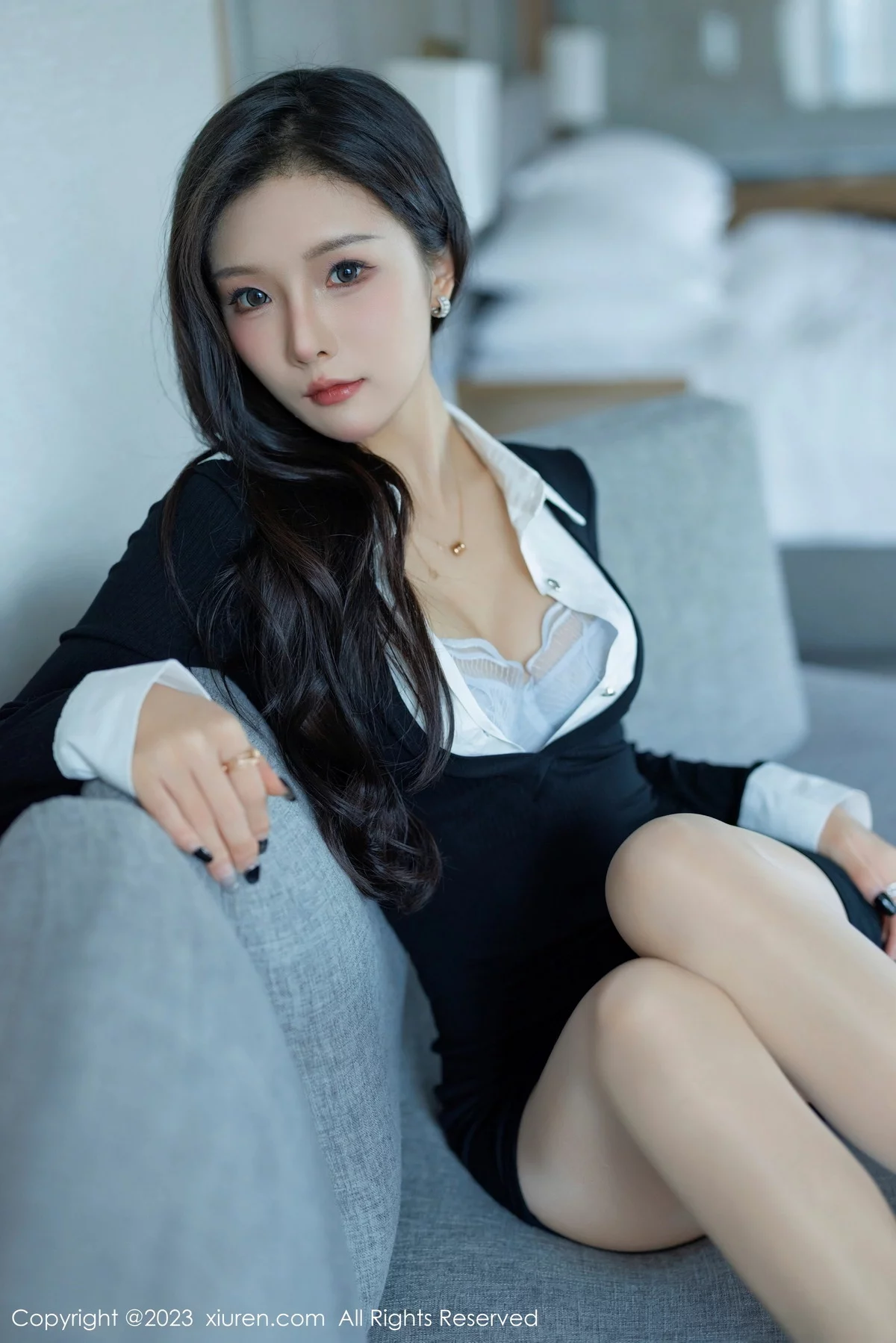 XiuRen第7471_模特七七kiko黑色连衣短裙露淡蓝色内衣配超薄肉丝惹火诱惑写真63P