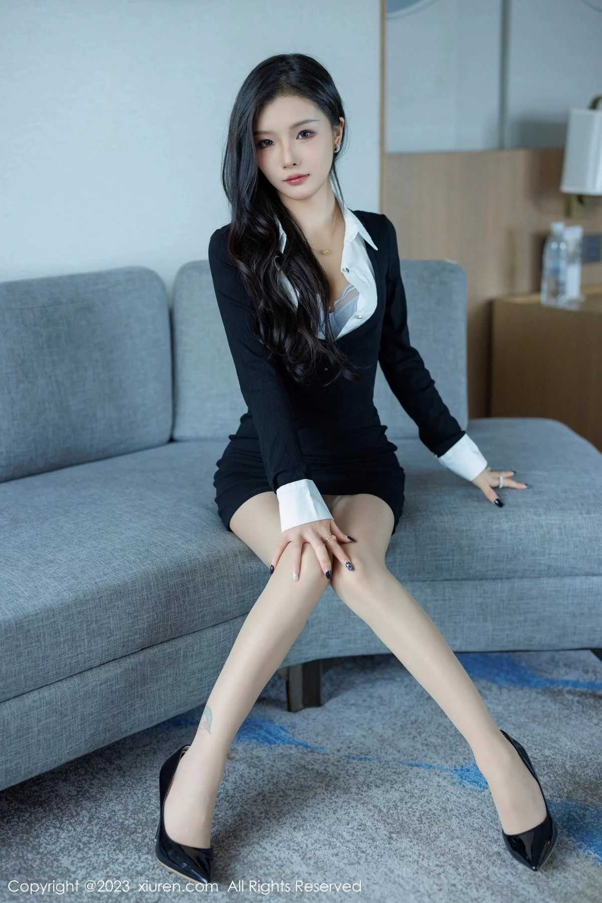 XiuRen第7471_模特七七kiko黑色连衣短裙露淡蓝色内衣配超薄肉丝惹火诱惑写真63P
