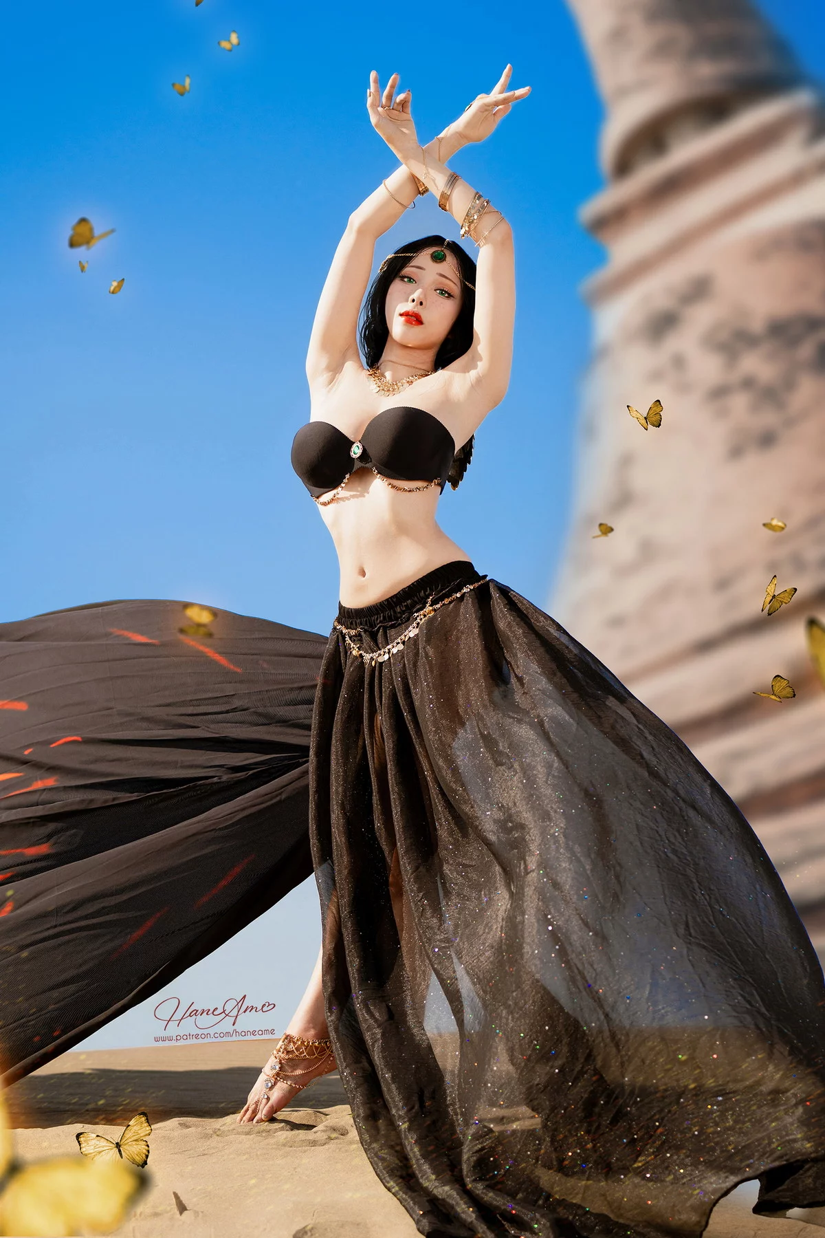 Coser美女雨波_HaneAme鬼刀王凌主题海边性感黑色内衣秀丰满身材诱惑写真31P