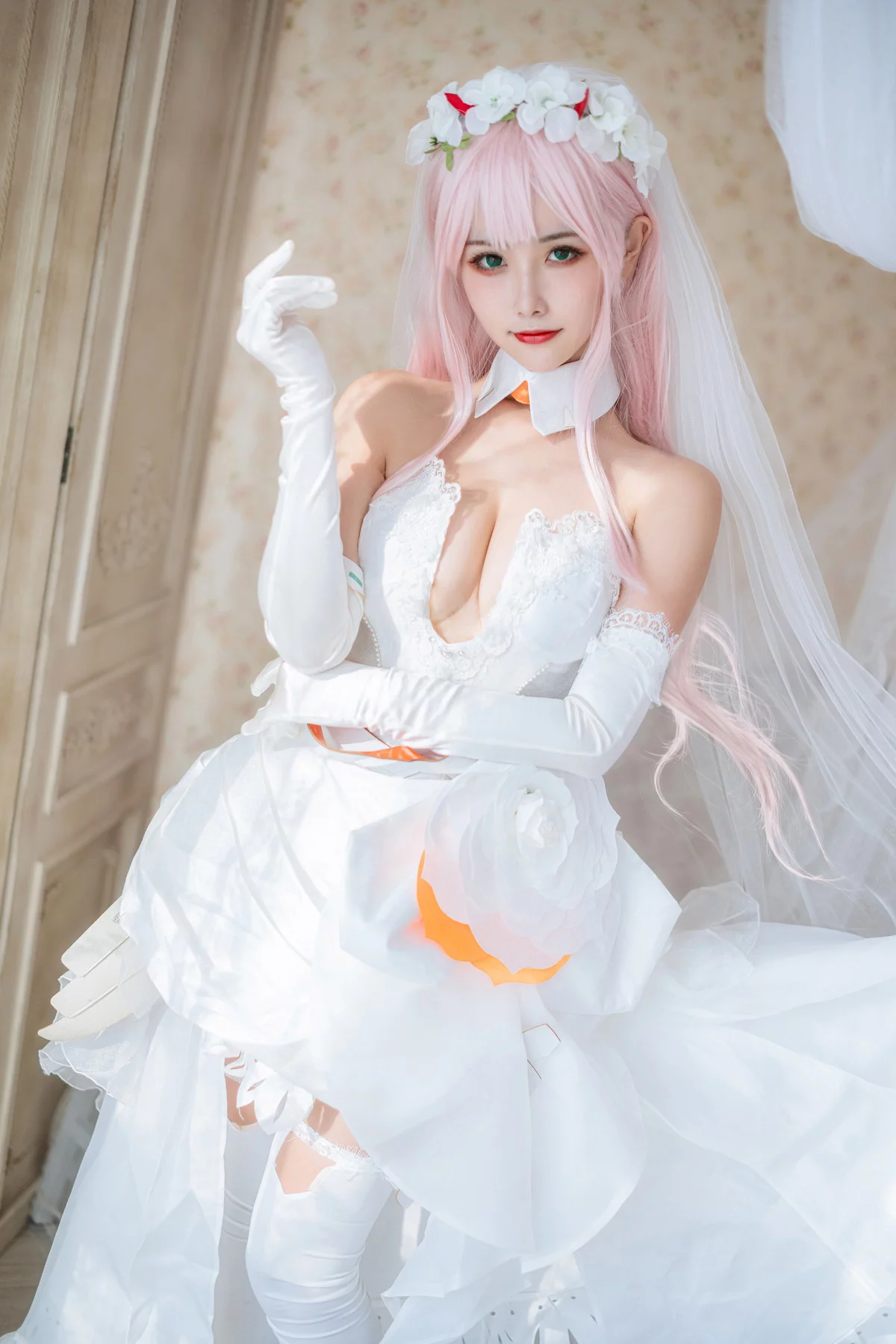 微博妹子Momoko葵葵泳装&兔女郎&花嫁主题性感多套服饰秀完美身材诱惑写真61P
