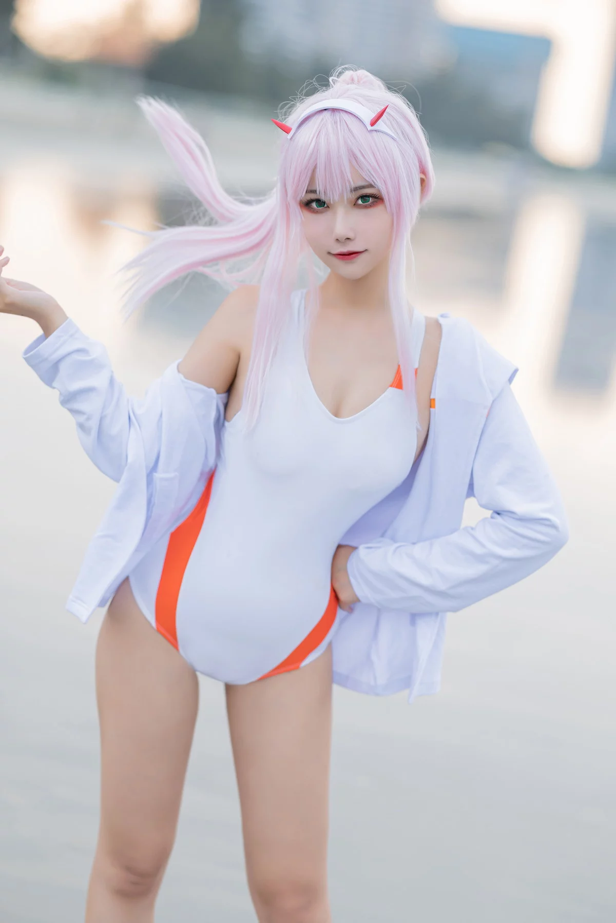 微博妹子Momoko葵葵泳装&兔女郎&花嫁主题性感多套服饰秀完美身材诱惑写真61P