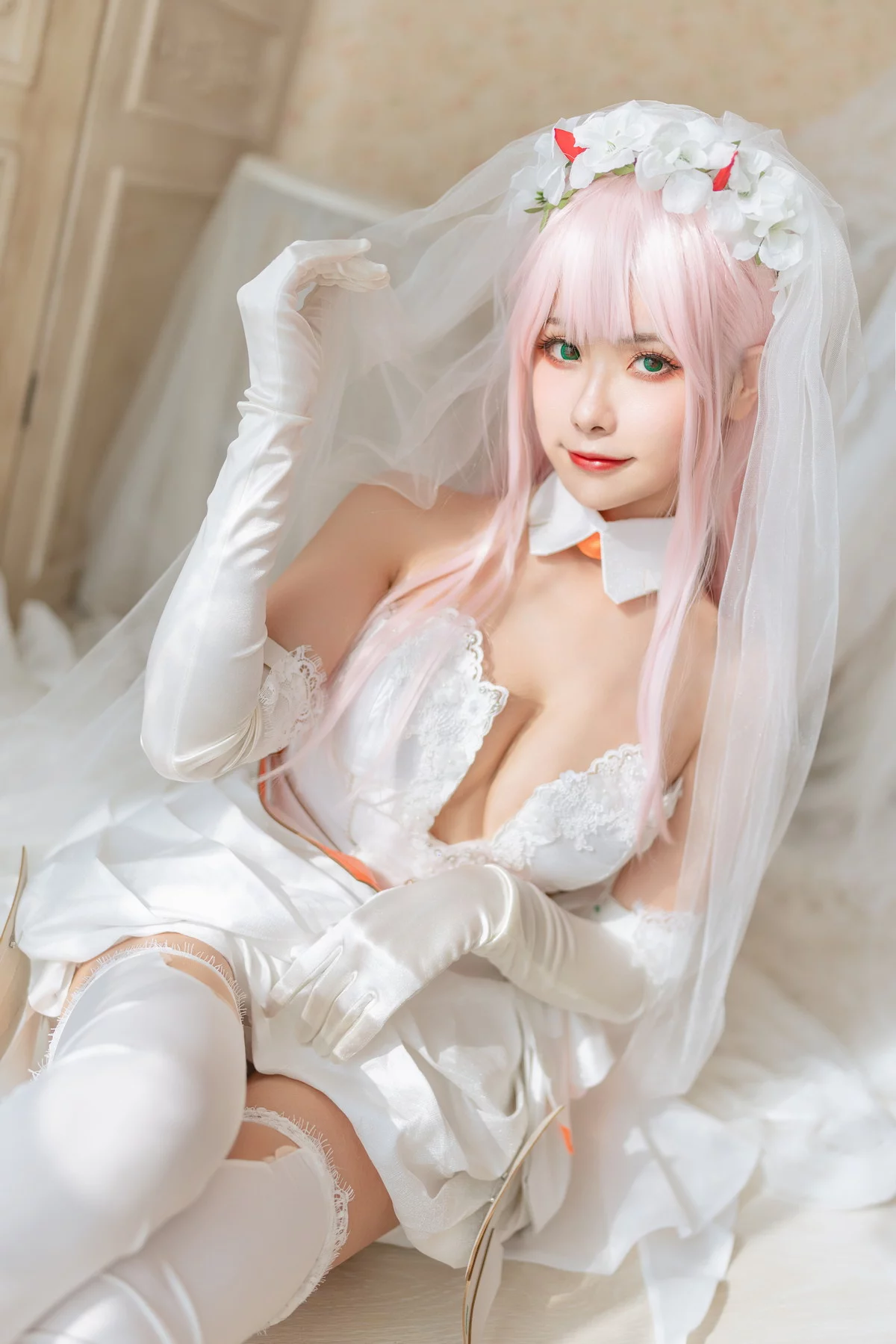 微博妹子Momoko葵葵泳装&兔女郎&花嫁主题性感多套服饰秀完美身材诱惑写真61P