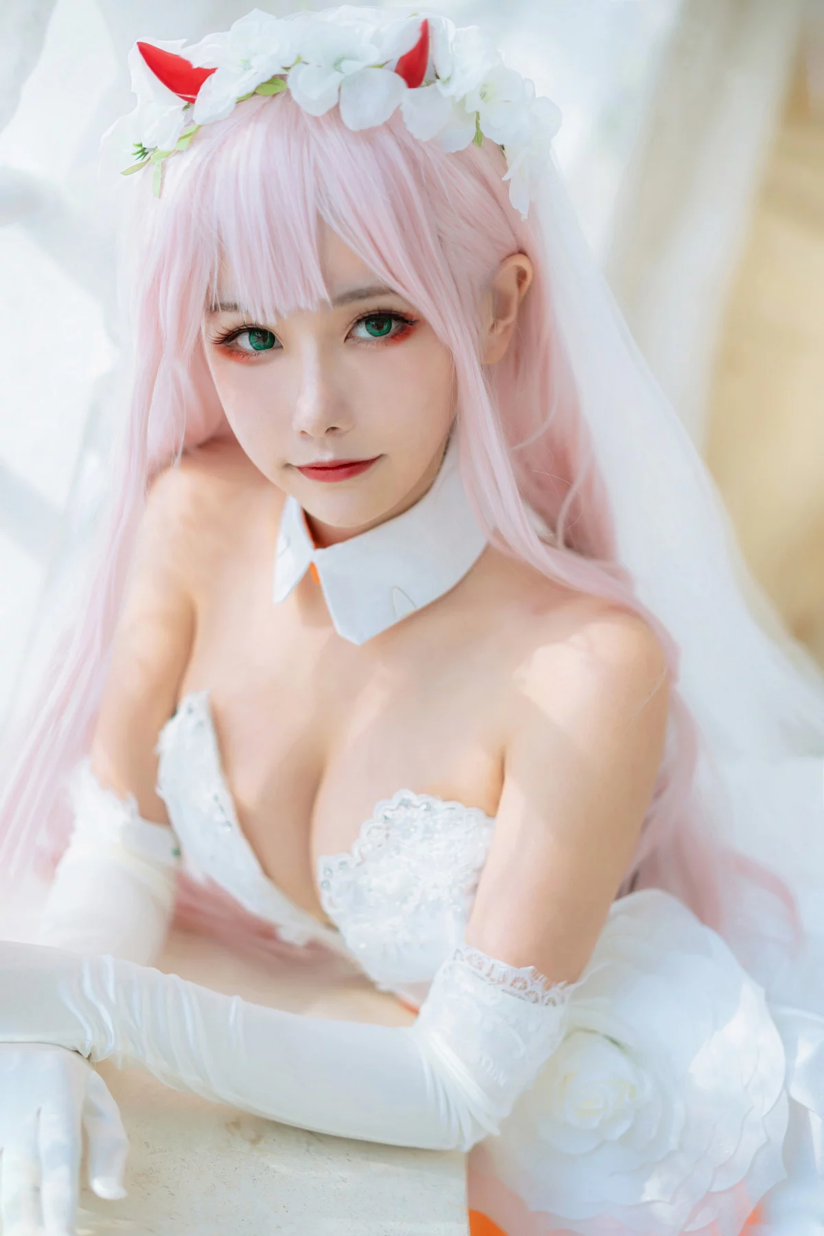微博妹子Momoko葵葵泳装&兔女郎&花嫁主题性感多套服饰秀完美身材诱惑写真61P