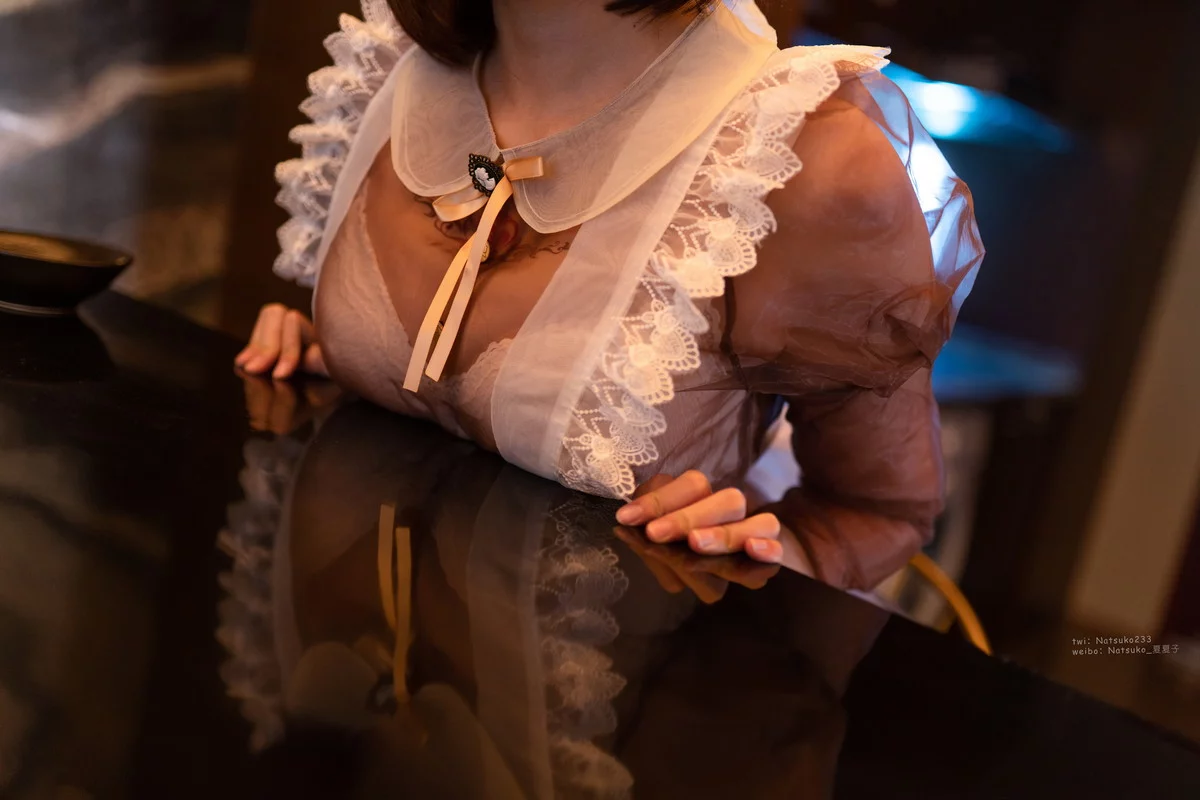 网络美女Natsuko夏夏子透明女仆主题性感透明女仆装露白色蕾丝内衣完美诱惑写真76P