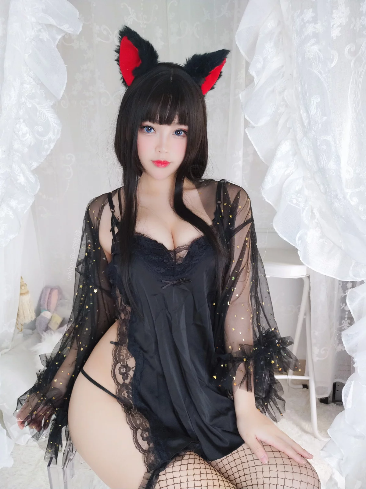 萌系小姐姐白烨黑系猫咪少女主题黑色蕾丝薄纱配黑丝网袜秀惹火身材诱惑写真62P