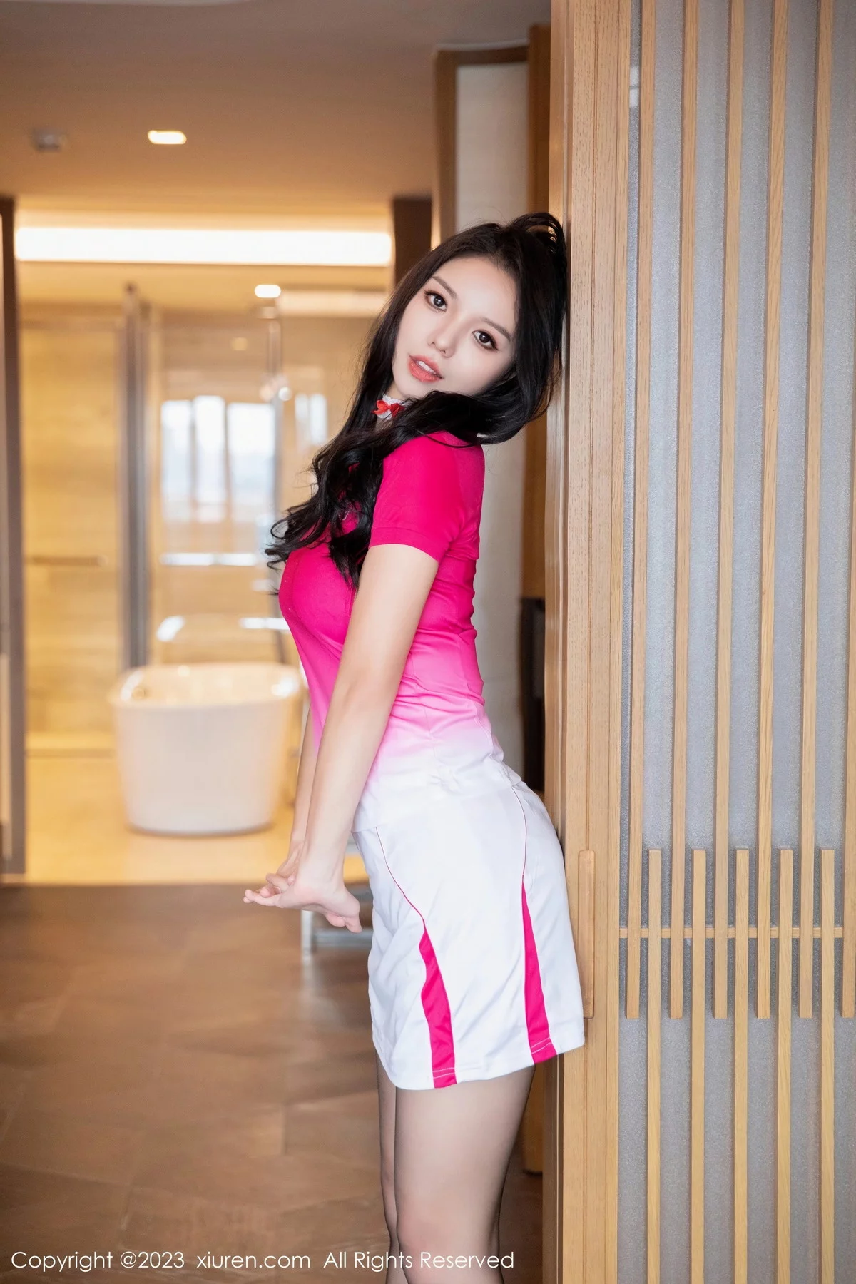 XiuRen第7518期_模特大美妞儿性感红边轻透内衣配黑丝吊袜秀完美身材诱惑写真73P