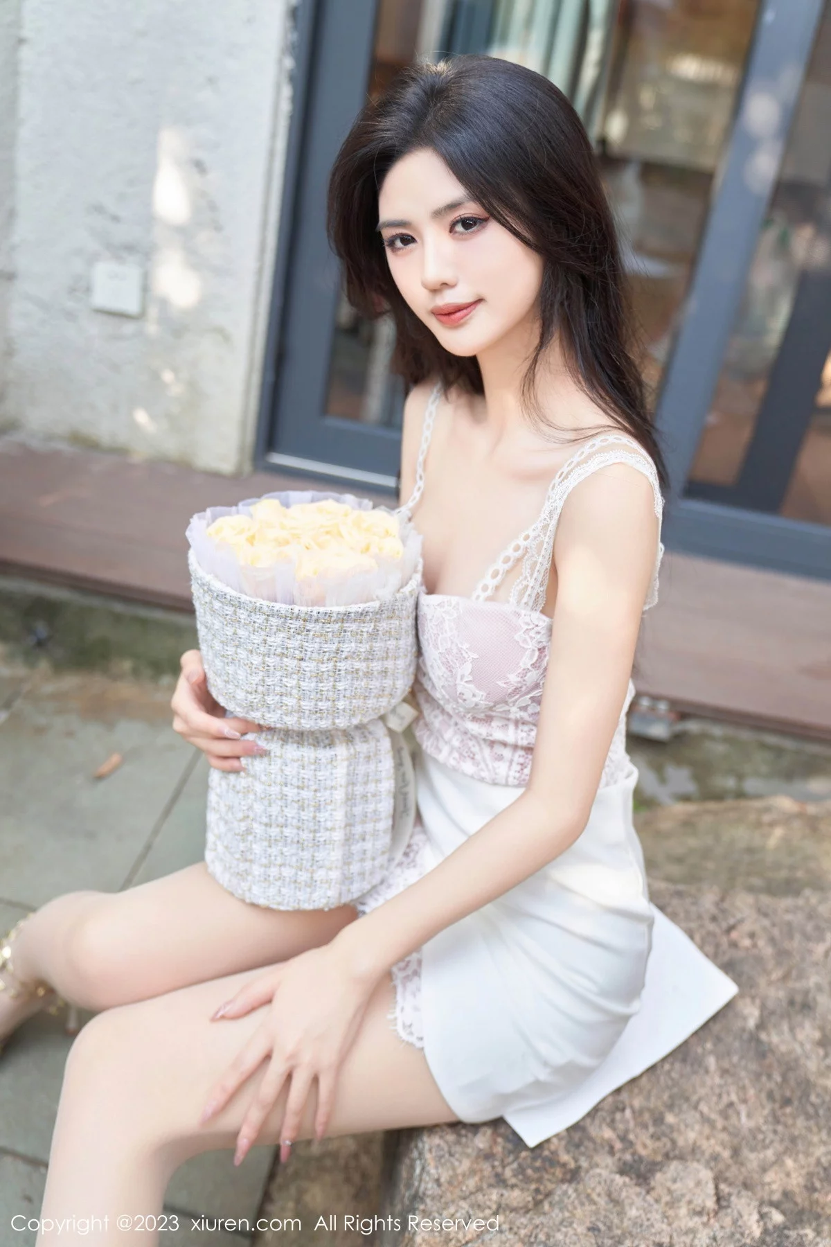 XiuRen第7415期_模特浅浅Danny性感浅粉色上衣配短裙秀曼妙身姿完美诱惑写真65P