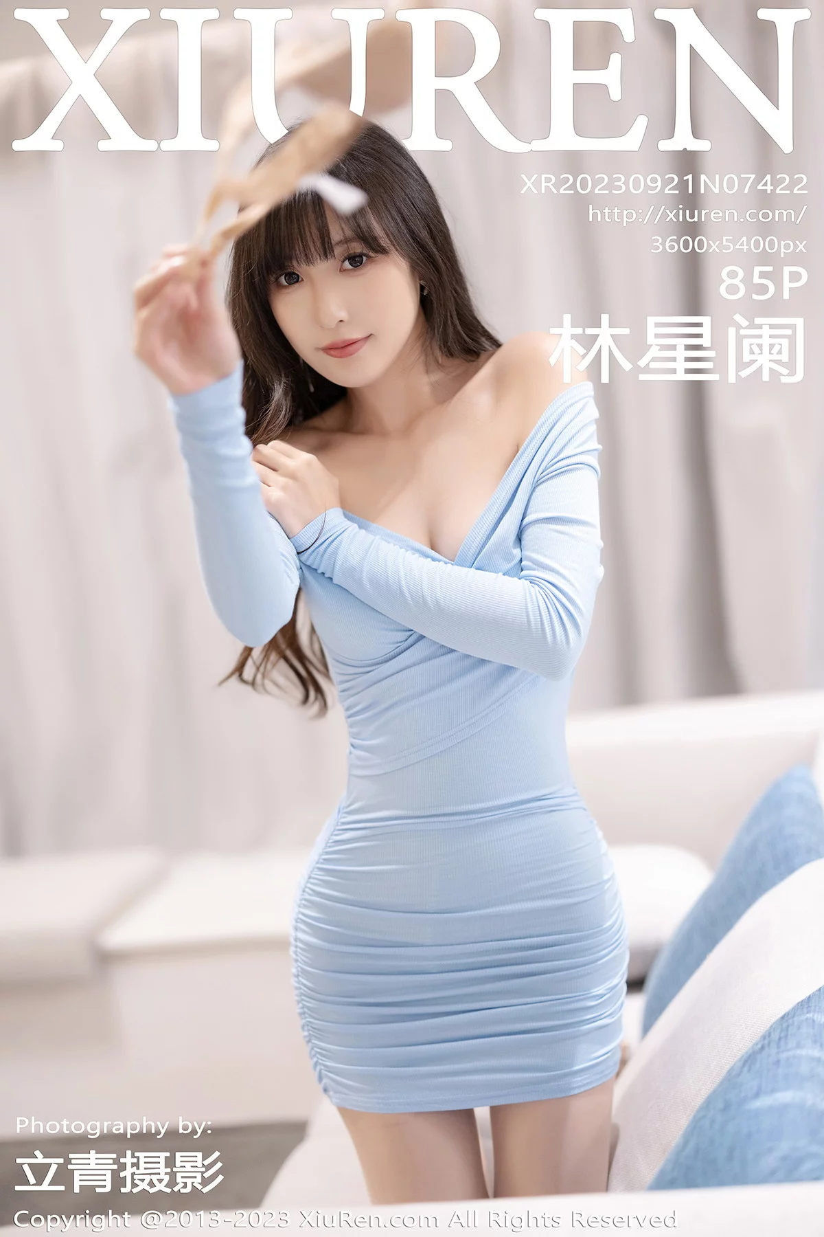 XiuRen第7422期_模特林星阑性感灰色OL服饰+淡蓝连衣短裙秀曼妙身姿诱惑写真85P