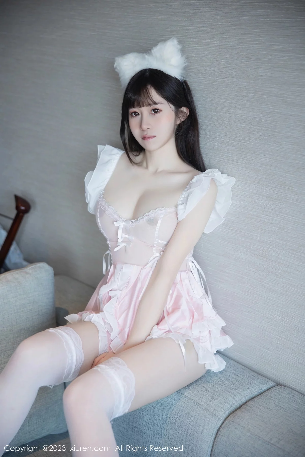 XiuRen第7602期_模特林悠悠脱粉色女仆短裙露性感情趣内衣秀惹火身材诱惑写真80P