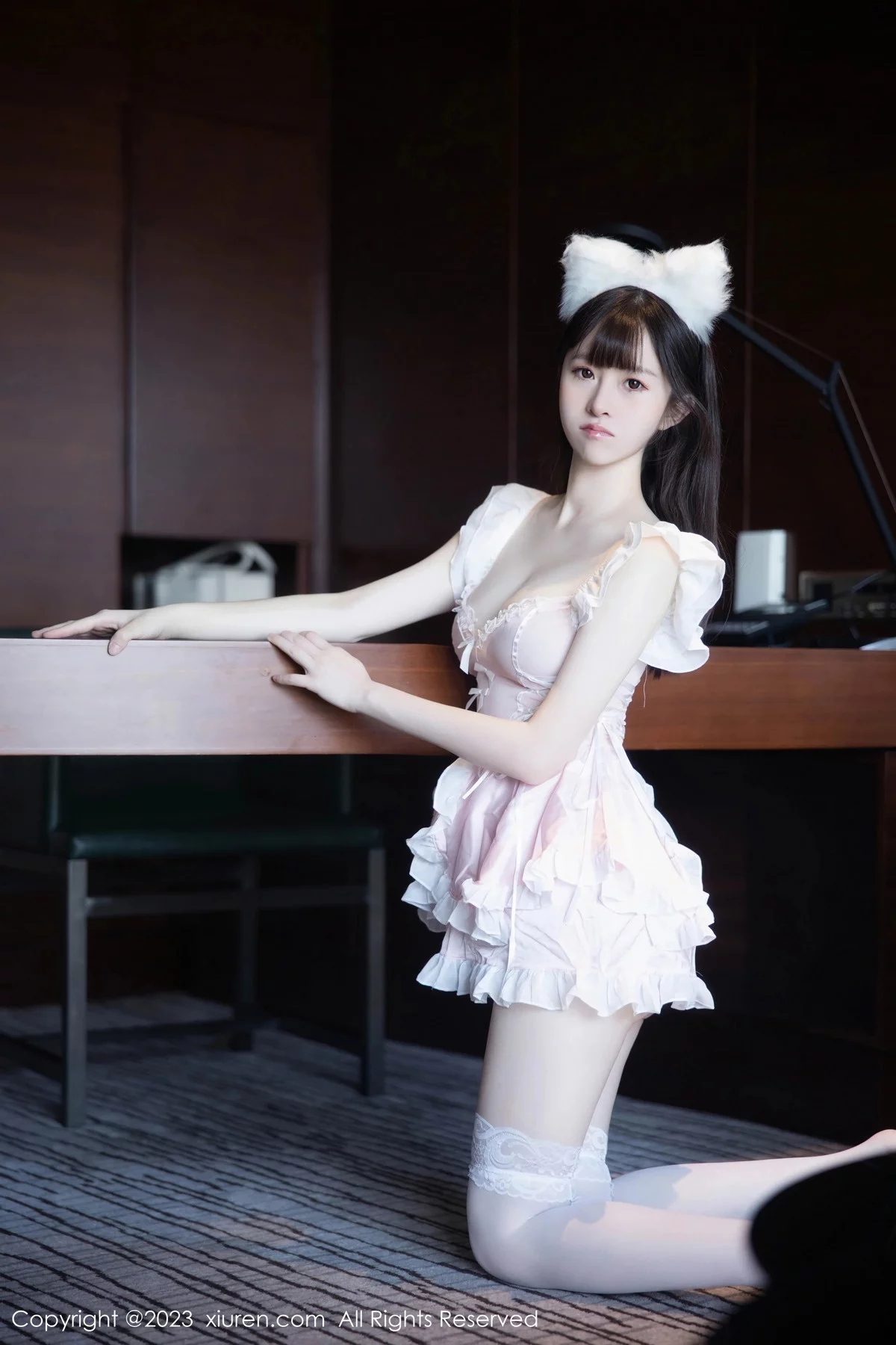 XiuRen第7602期_模特林悠悠脱粉色女仆短裙露性感情趣内衣秀惹火身材诱惑写真80P