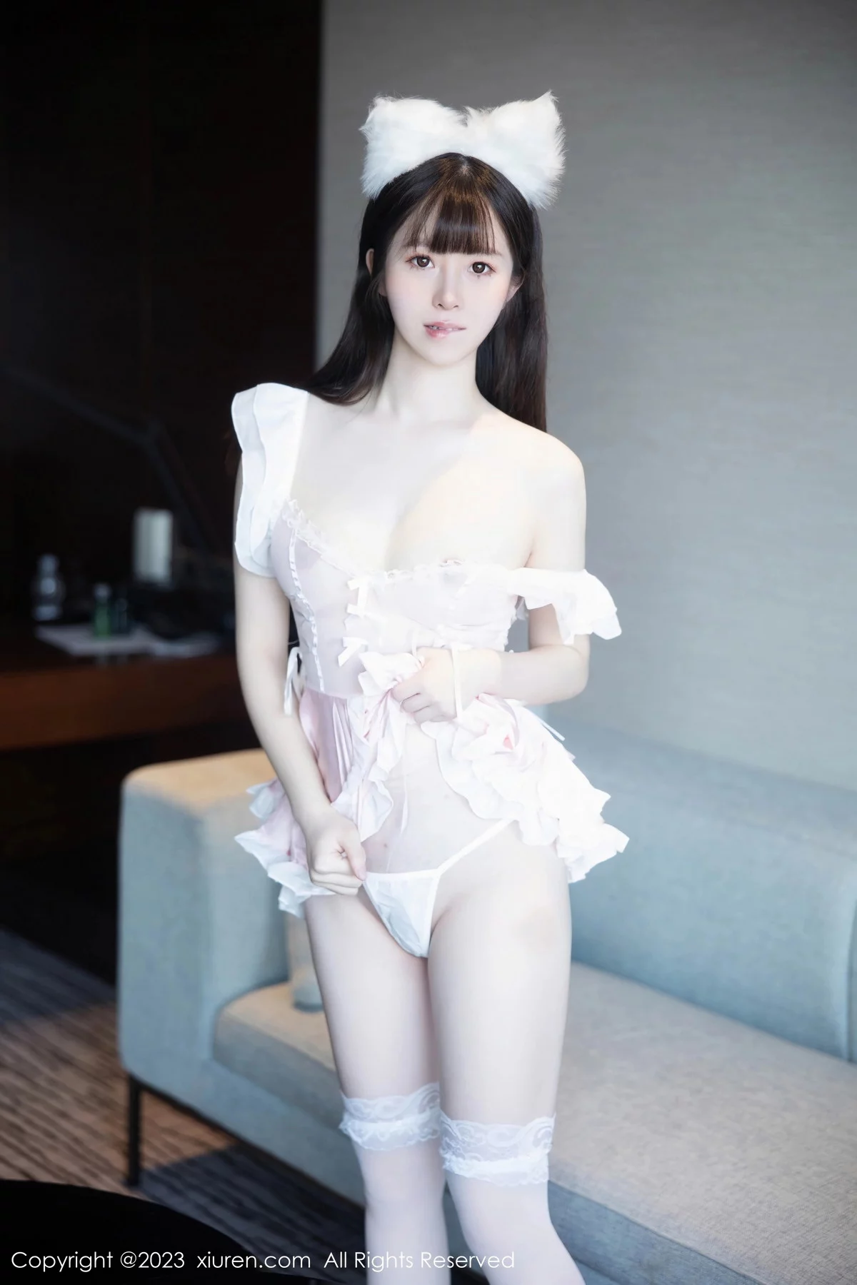 XiuRen第7602期_模特林悠悠脱粉色女仆短裙露性感情趣内衣秀惹火身材诱惑写真80P