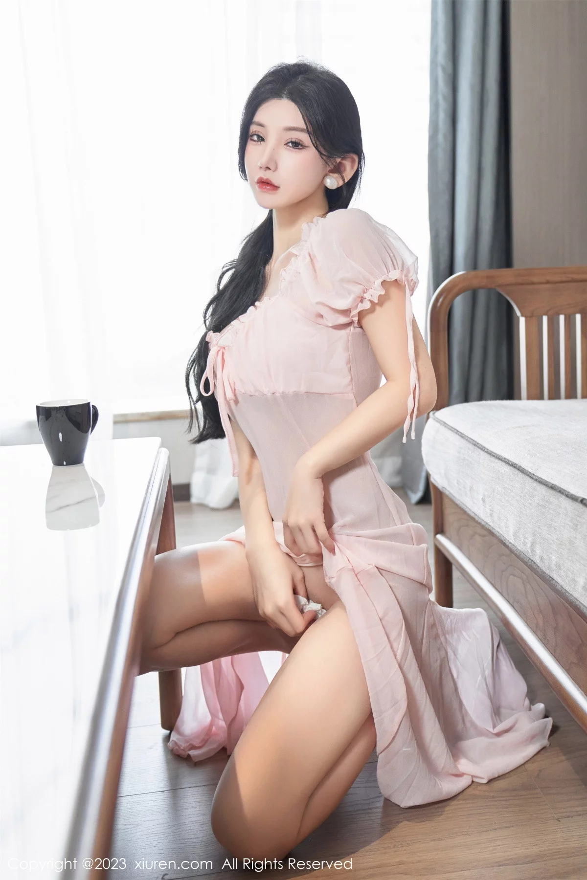 XiuRen第7615期_女神周于希Sally私房性感粉色薄纱长裙透视秀惹火身材诱惑写真120P