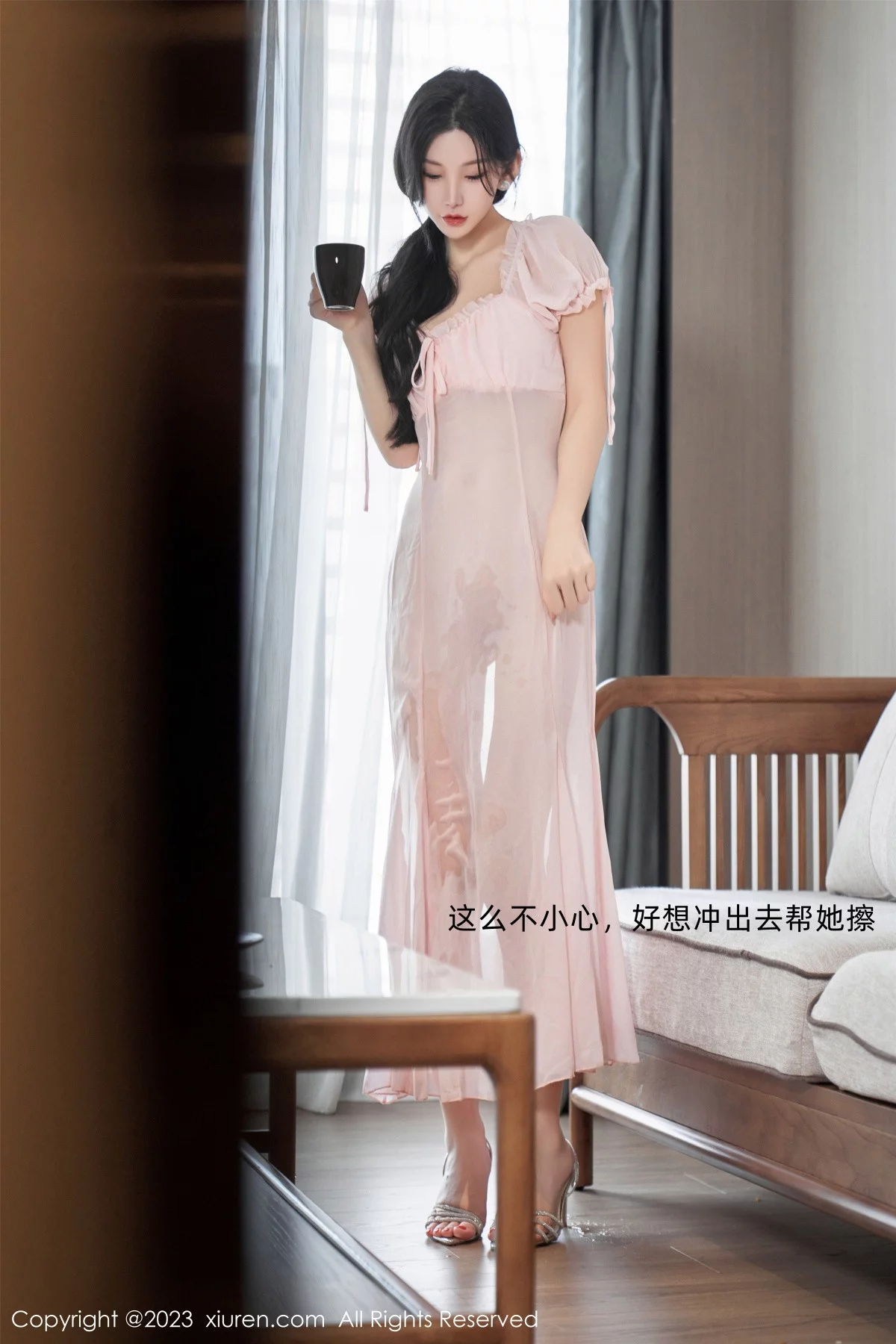 XiuRen第7615期_女神周于希Sally私房性感粉色薄纱长裙透视秀惹火身材诱惑写真120P