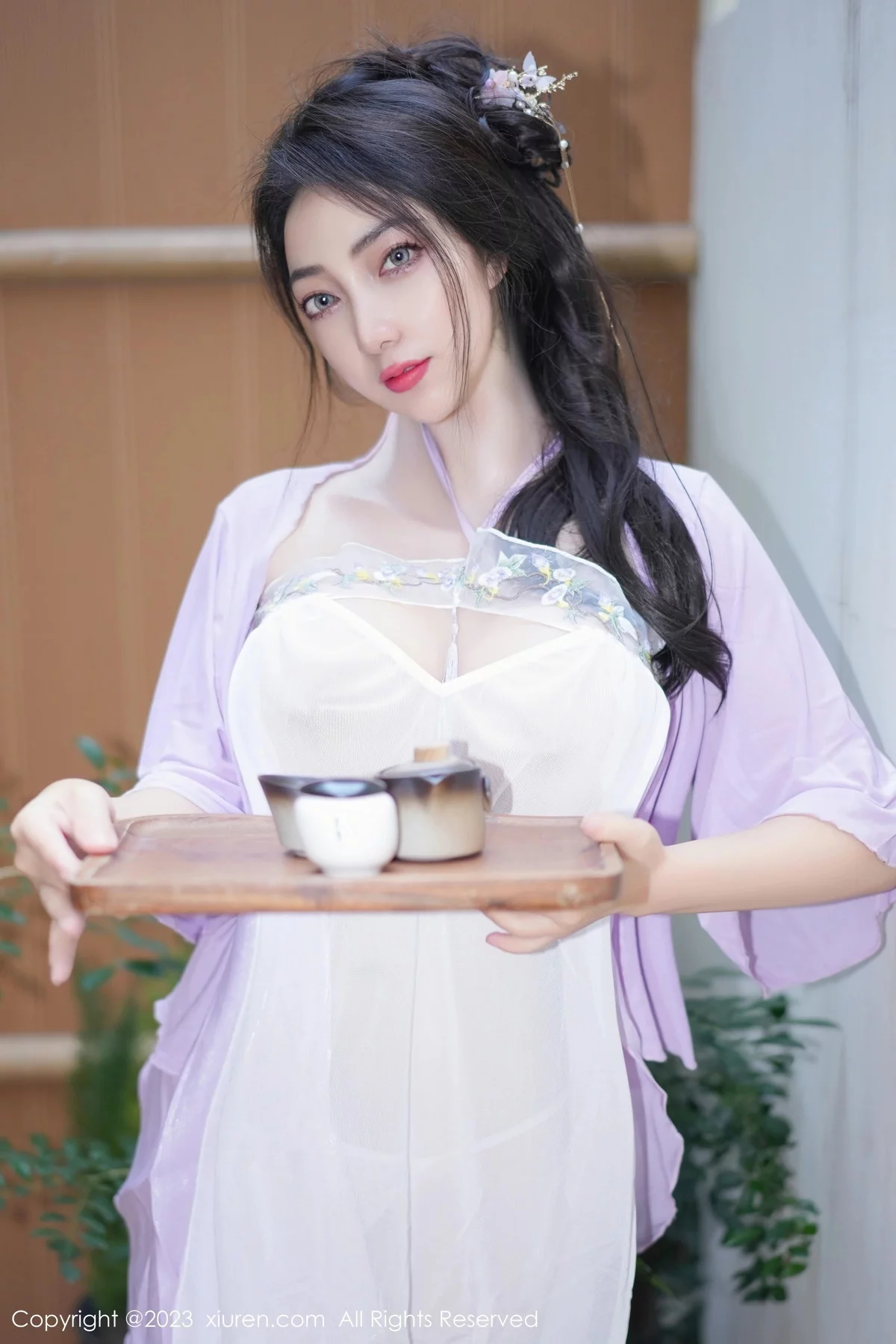 XiuRen第7665期_模特娇喘JC性感紫色薄纱古典服配情趣内衣秀惹火身材诱惑写真61P