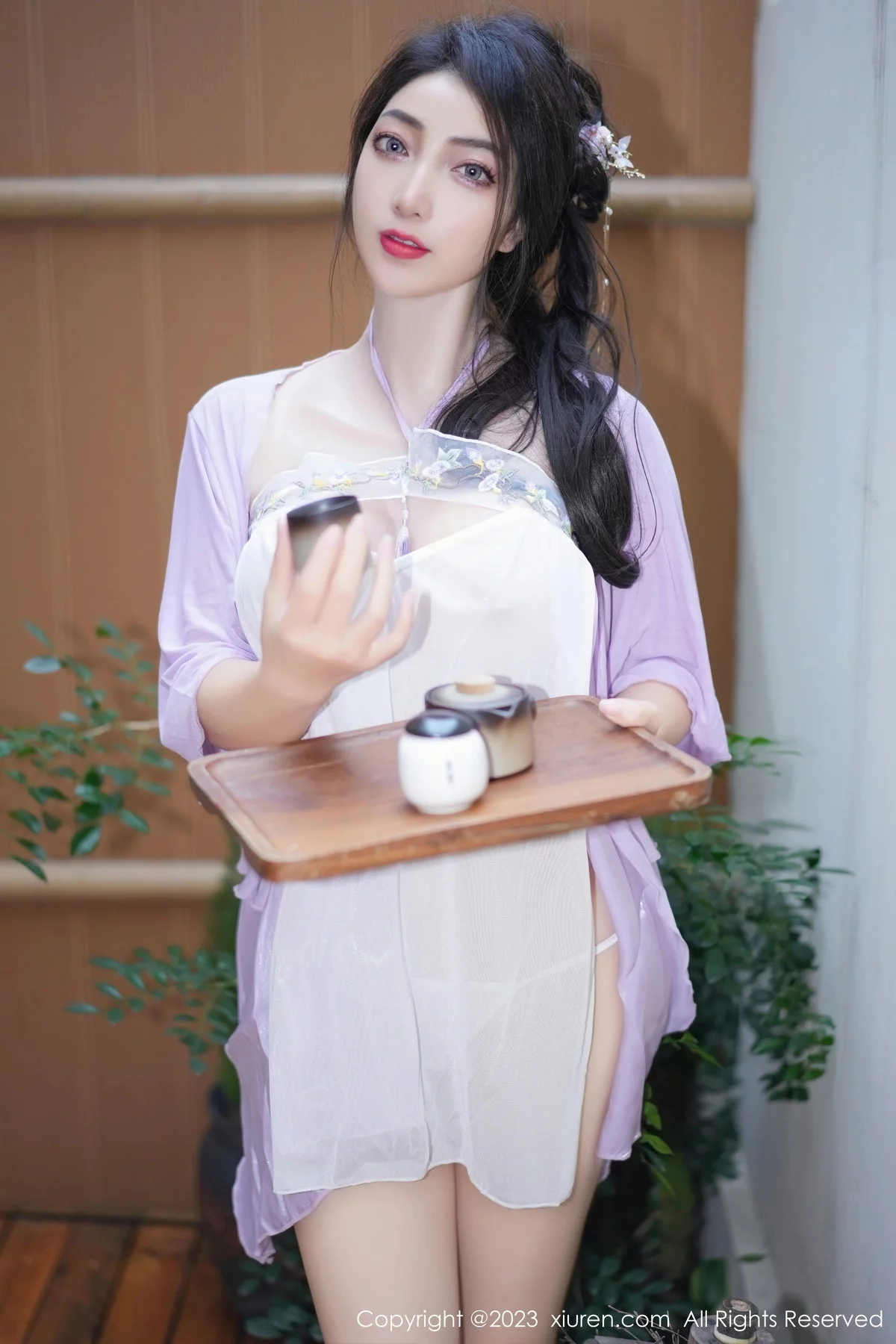 XiuRen第7665期_模特娇喘JC性感紫色薄纱古典服配情趣内衣秀惹火身材诱惑写真61P