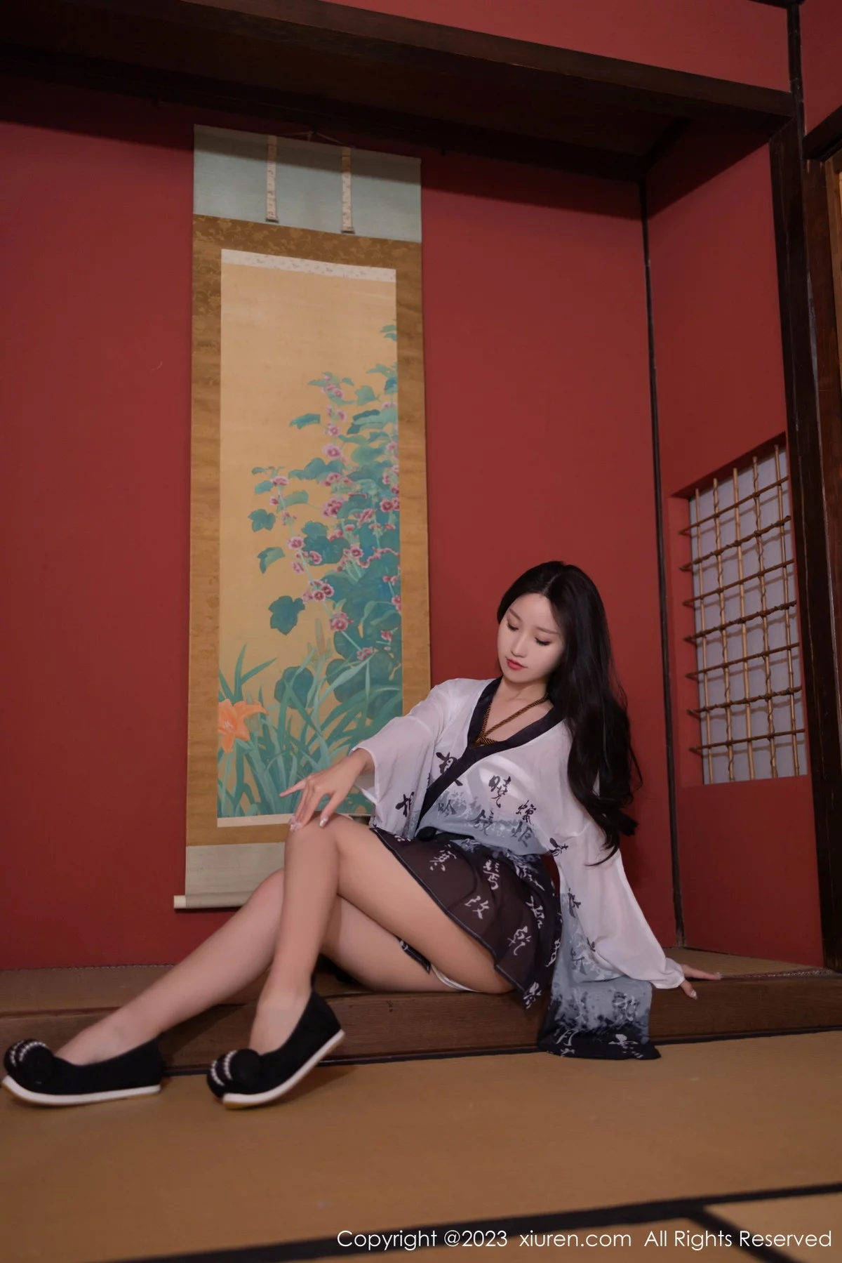 XiuRen第7561期_模特杏子Yada捆绑主题性感白渐黑日式服饰秀曼妙身姿诱惑写真80P