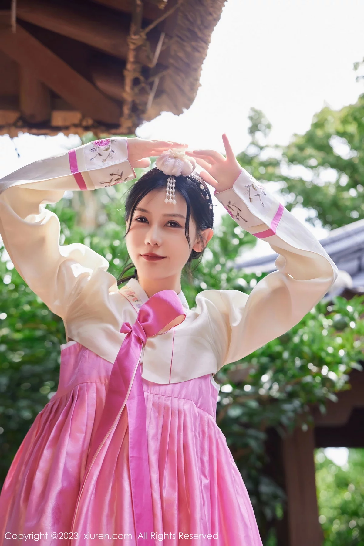 XiuRen第7564期_模特尹甜甜性感艳红大长今服饰露轻透连体衣秀完美身材诱惑写真69P