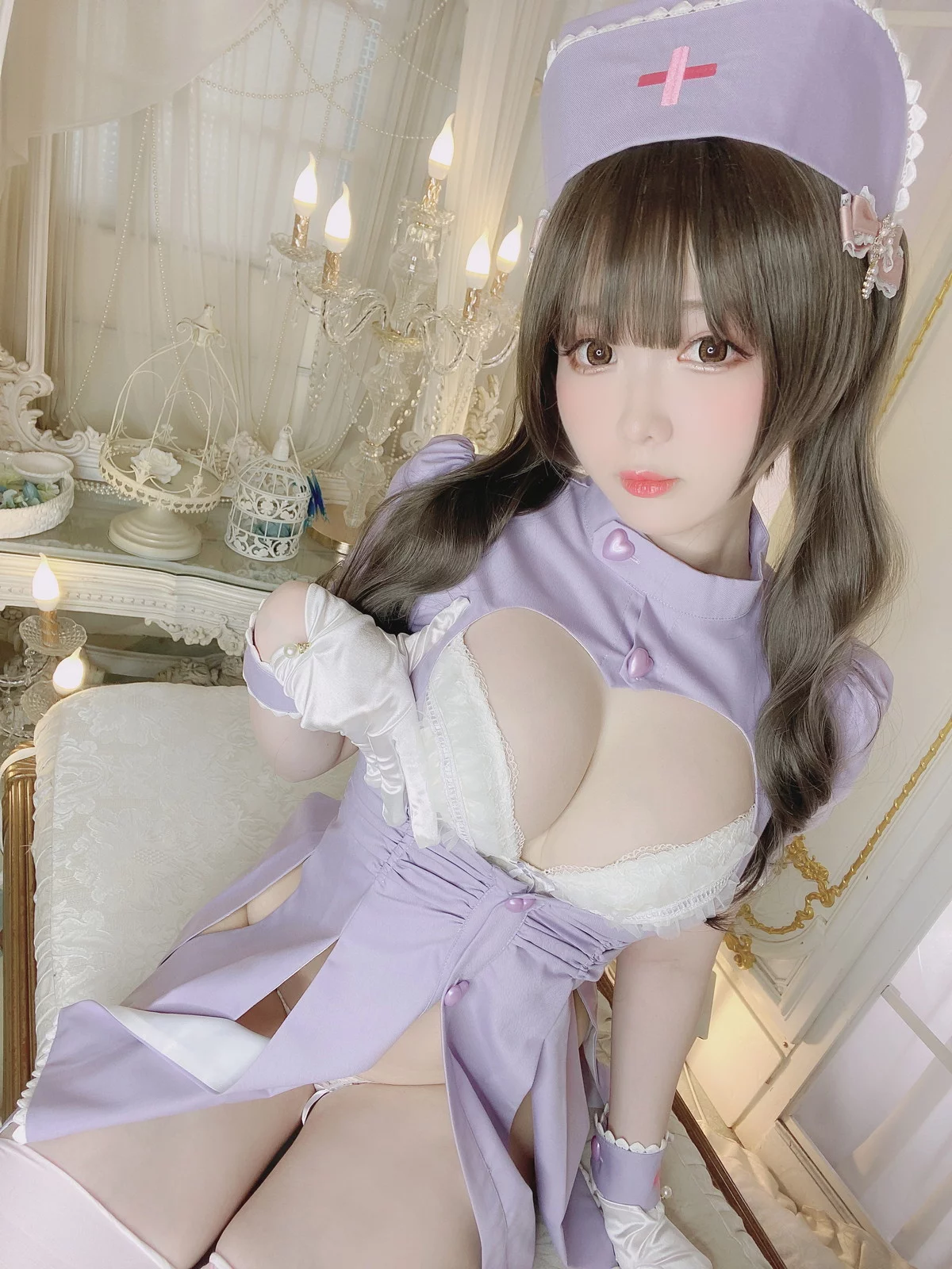 微博妹纸霜月shimo紫护士主题性感紫色护士装露白色蕾丝内衣秀丰满身材诱惑写真20P