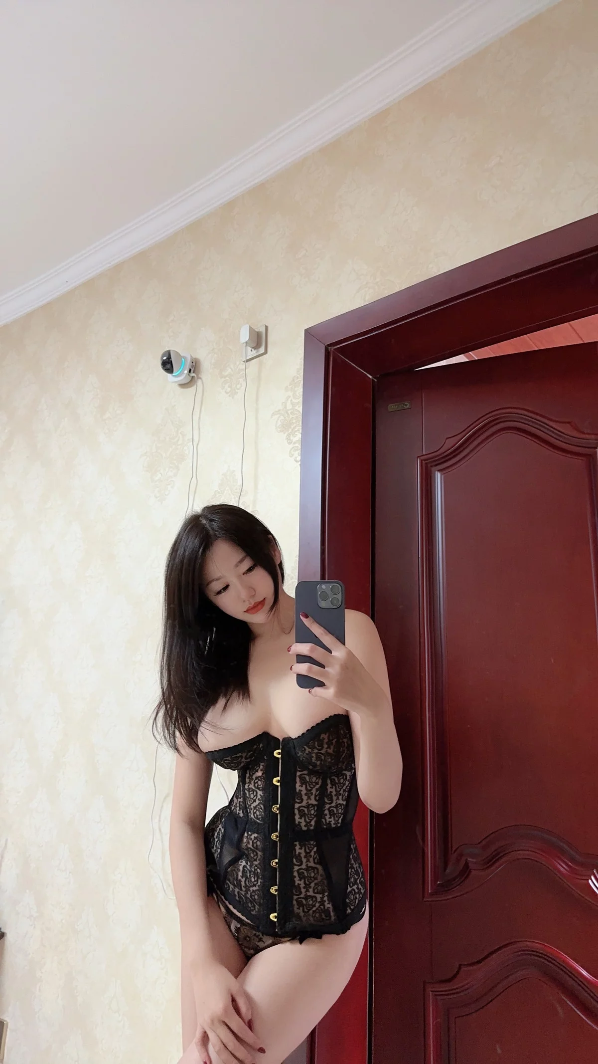 网红小姐姐奶宝妹纸微密圈嘉宾主题私房性感内衣服饰系列秀丰满身材诱惑写真300P