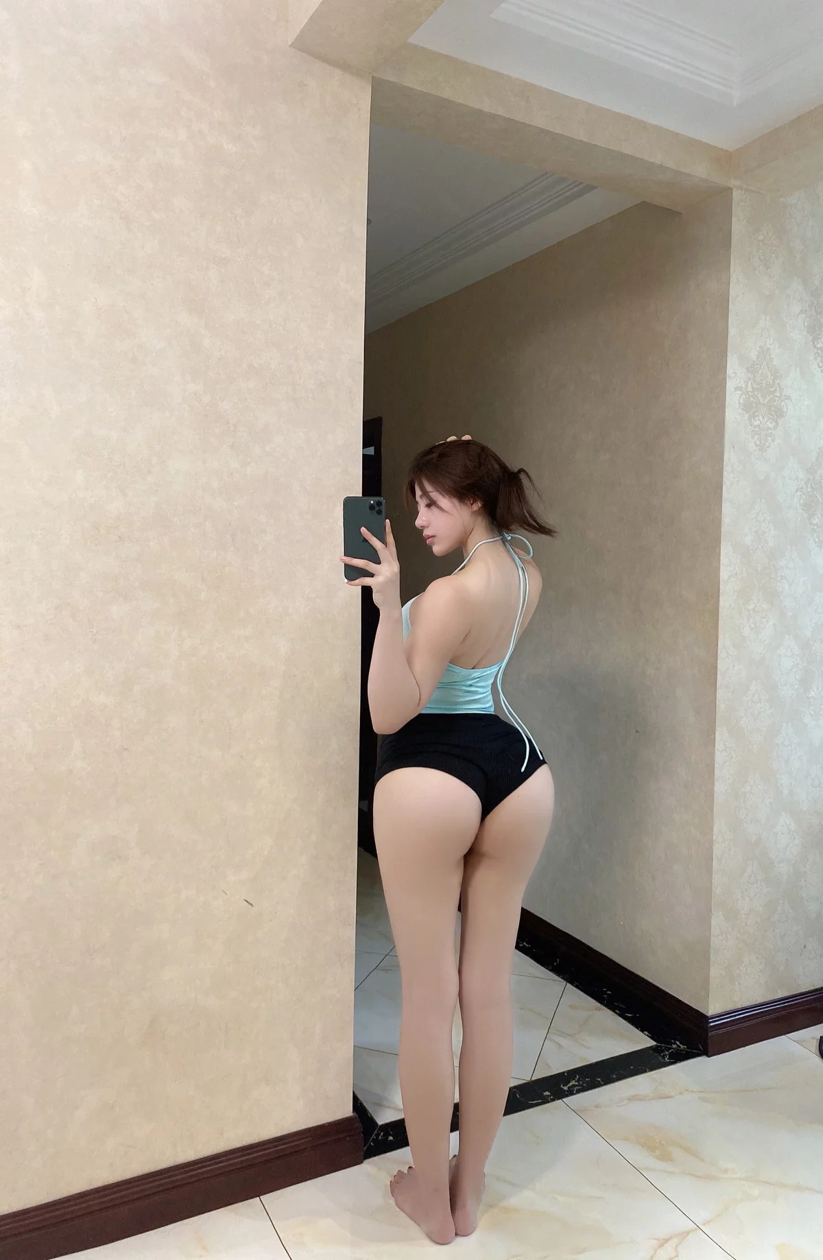 网红小姐姐奶宝妹纸微密圈嘉宾主题私房性感内衣服饰系列秀丰满身材诱惑写真300P