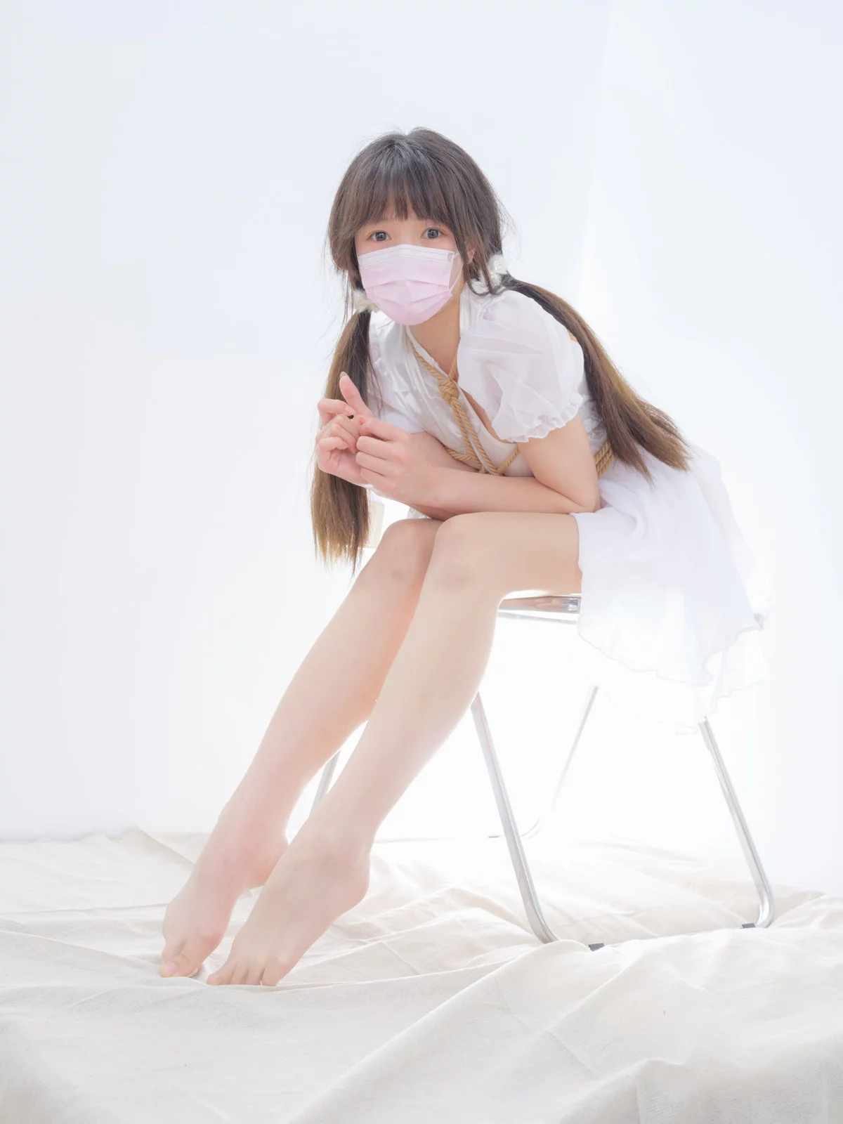 萝莉写真机构森萝财团春雪主题性感白色薄纱短裙配超薄肉丝情趣捆绑诱惑写真115P