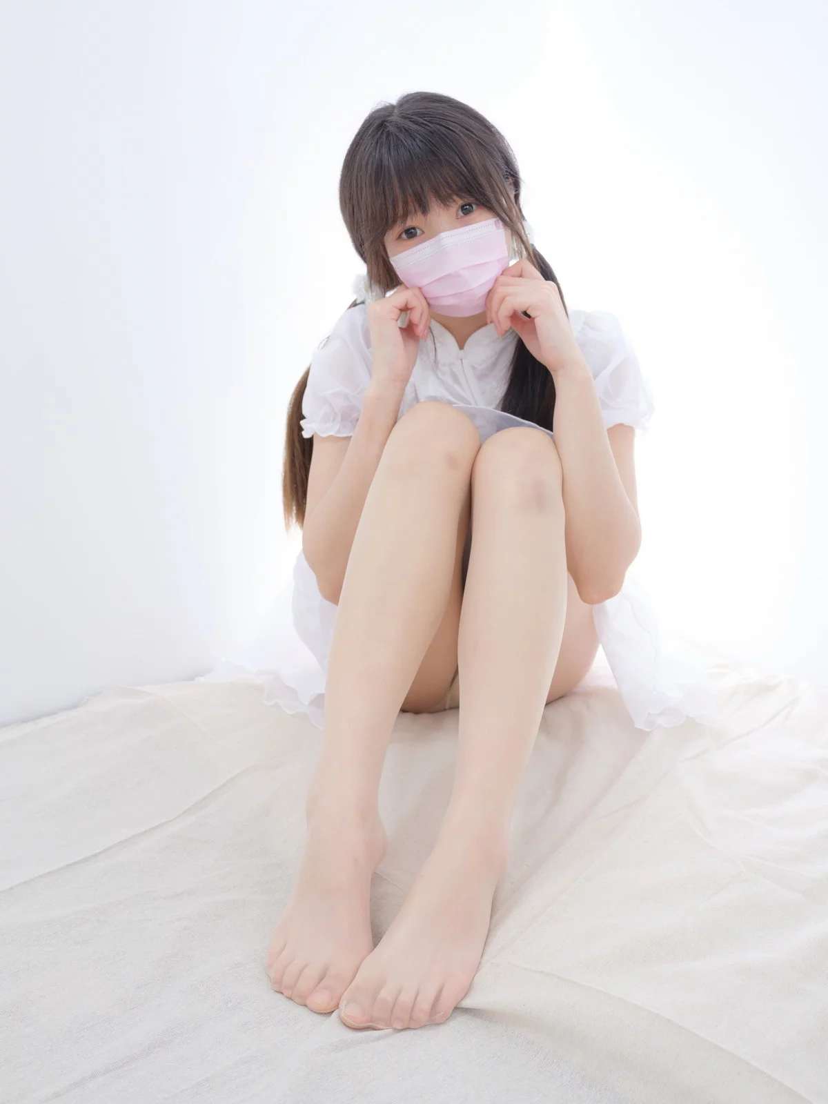 萝莉写真机构森萝财团春雪主题性感白色薄纱短裙配超薄肉丝情趣捆绑诱惑写真115P