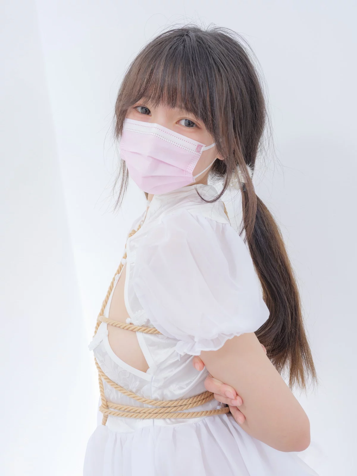 萝莉写真机构森萝财团春雪主题性感白色薄纱短裙配超薄肉丝情趣捆绑诱惑写真115P