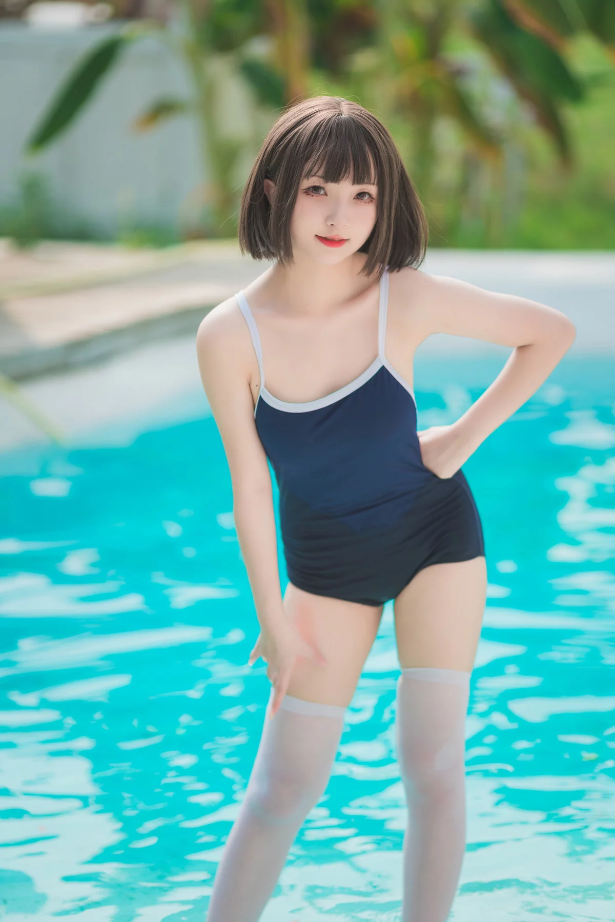网络美女花铃JK死库水主题泳池性感死库水配白丝袜湿身秀翘臀美腿迷人诱惑写真109P