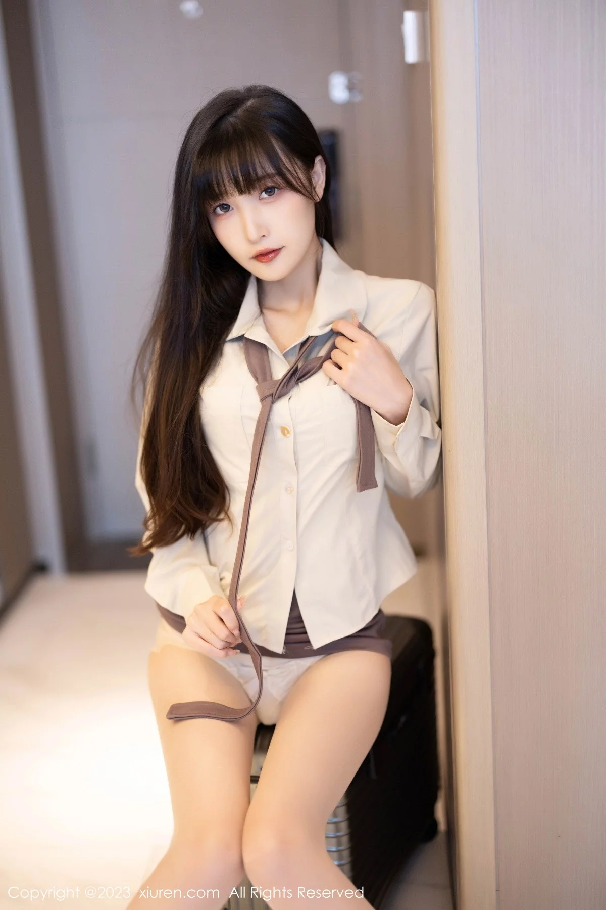 XiuRen第7745期_模特林星阑性感杏色上衣配短裙露原色丝袜秀苗条身材诱惑写真83P