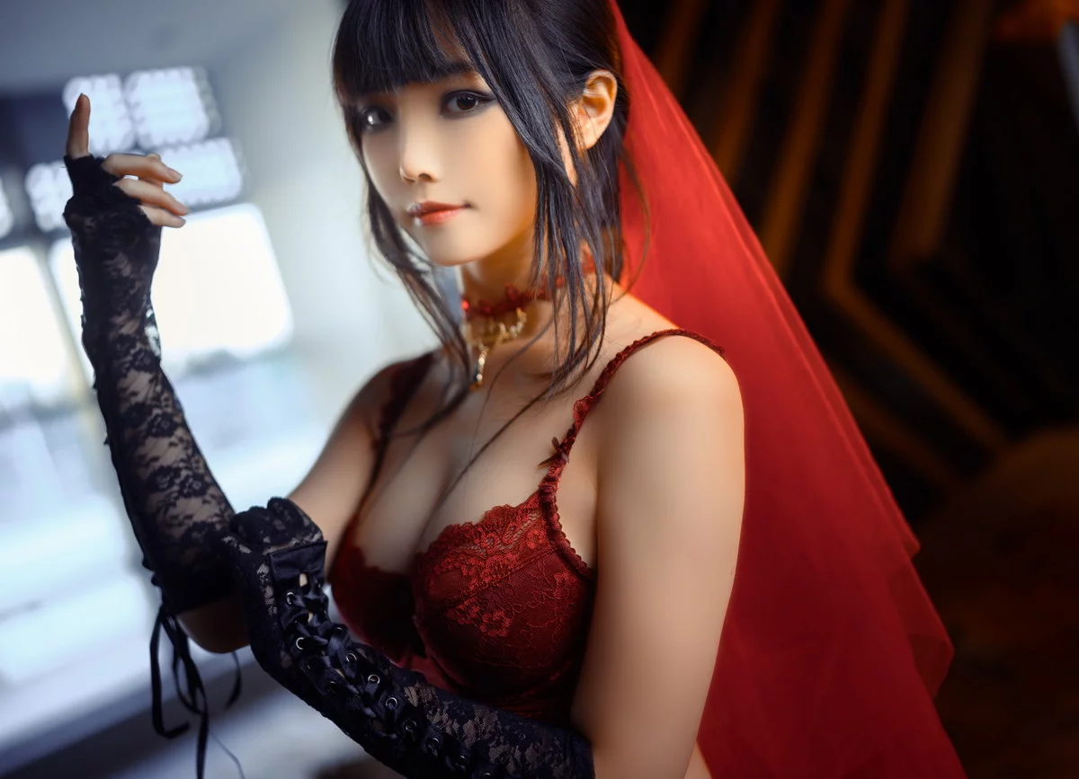 网络美女汪知子废墟新娘主题性感红色蕾丝情趣内衣配红丝吊袜秀惹火身材诱惑写真30P