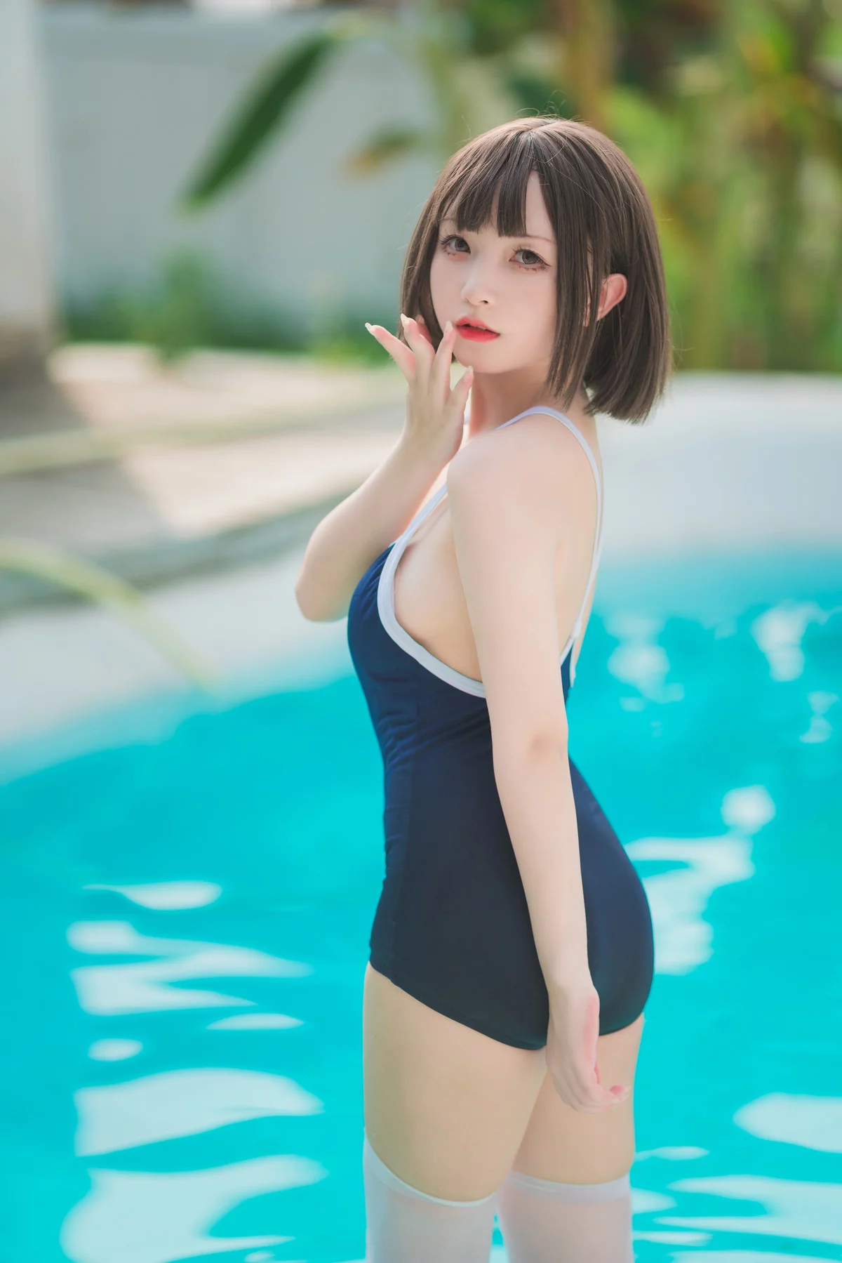 网络美女花铃JK死库水主题泳池性感死库水配白丝袜湿身秀翘臀美腿迷人诱惑写真109P