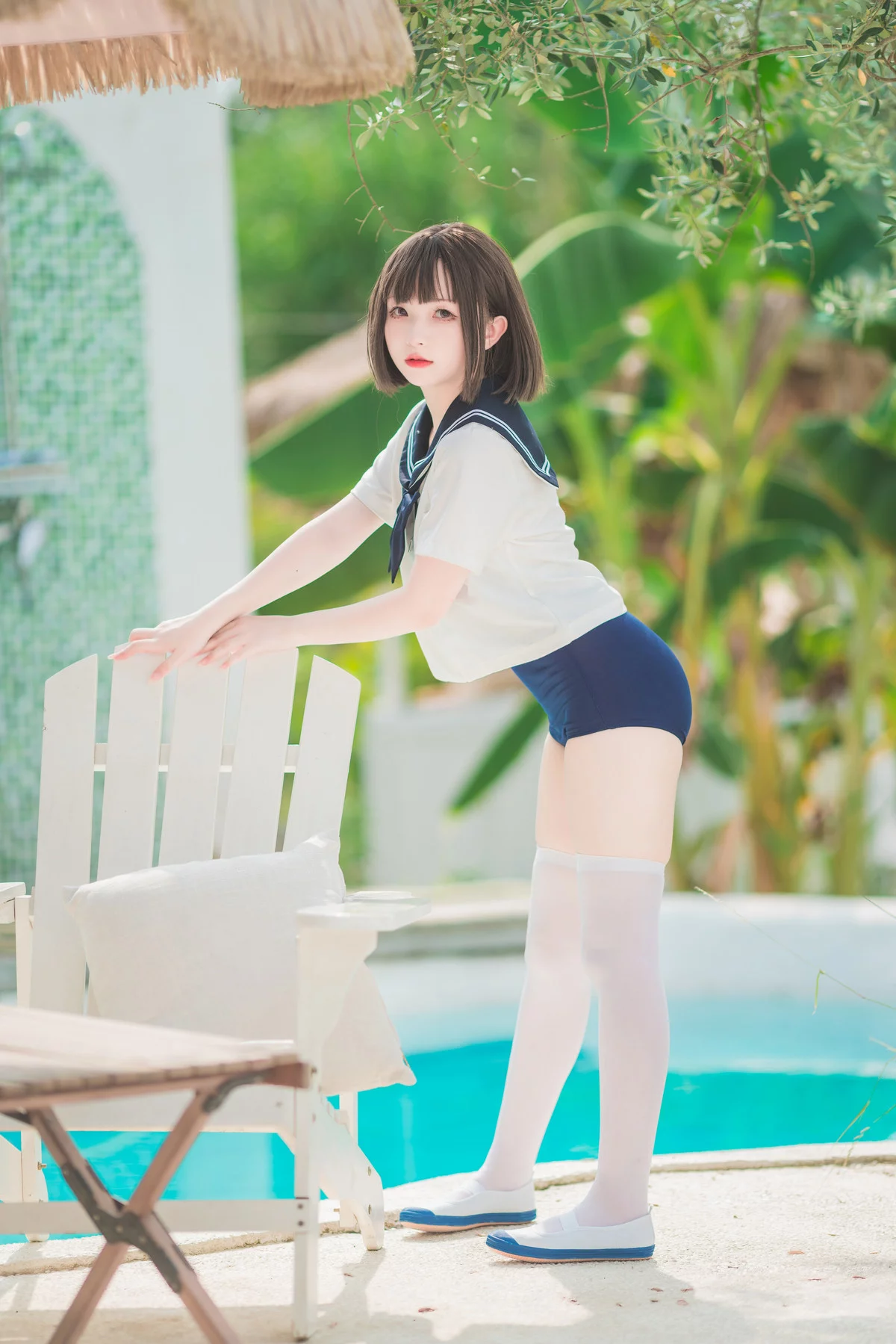 网络美女花铃JK死库水主题泳池性感死库水配白丝袜湿身秀翘臀美腿迷人诱惑写真109P