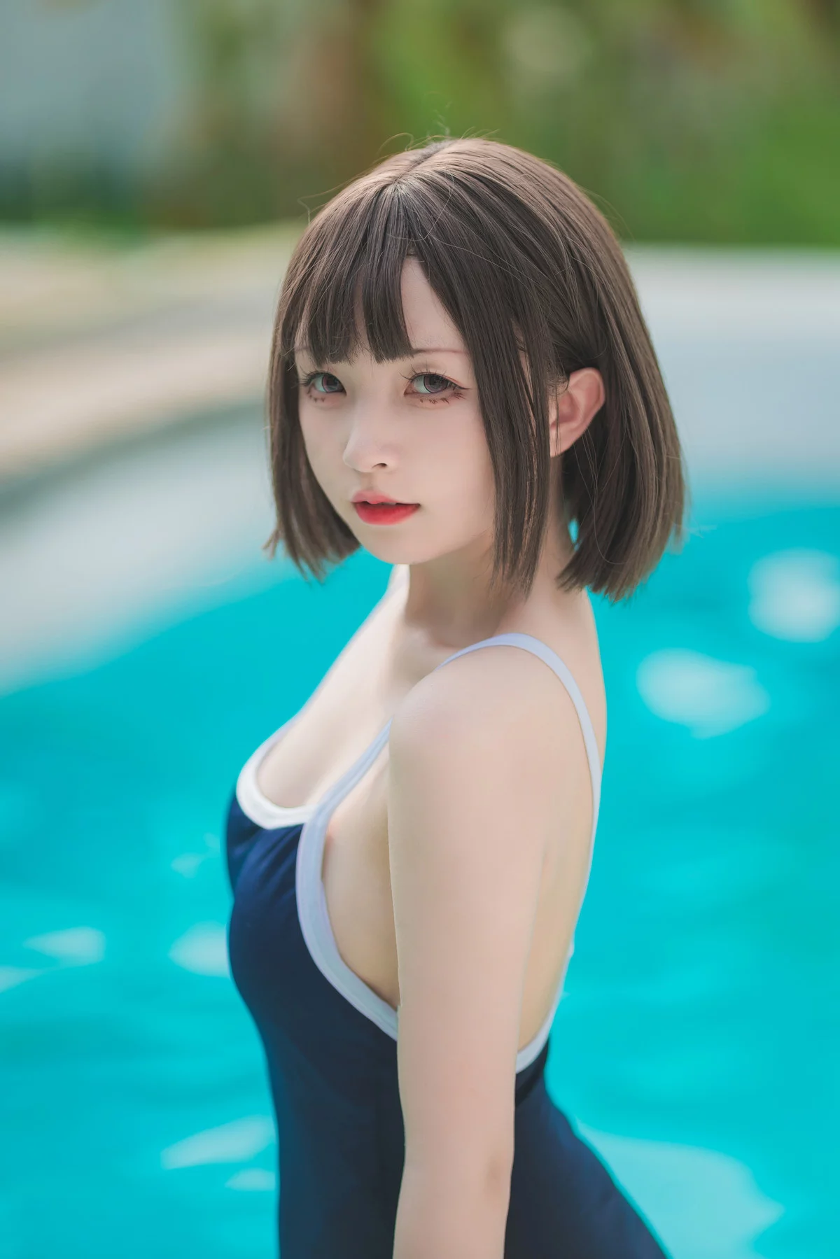 网络美女花铃JK死库水主题泳池性感死库水配白丝袜湿身秀翘臀美腿迷人诱惑写真109P