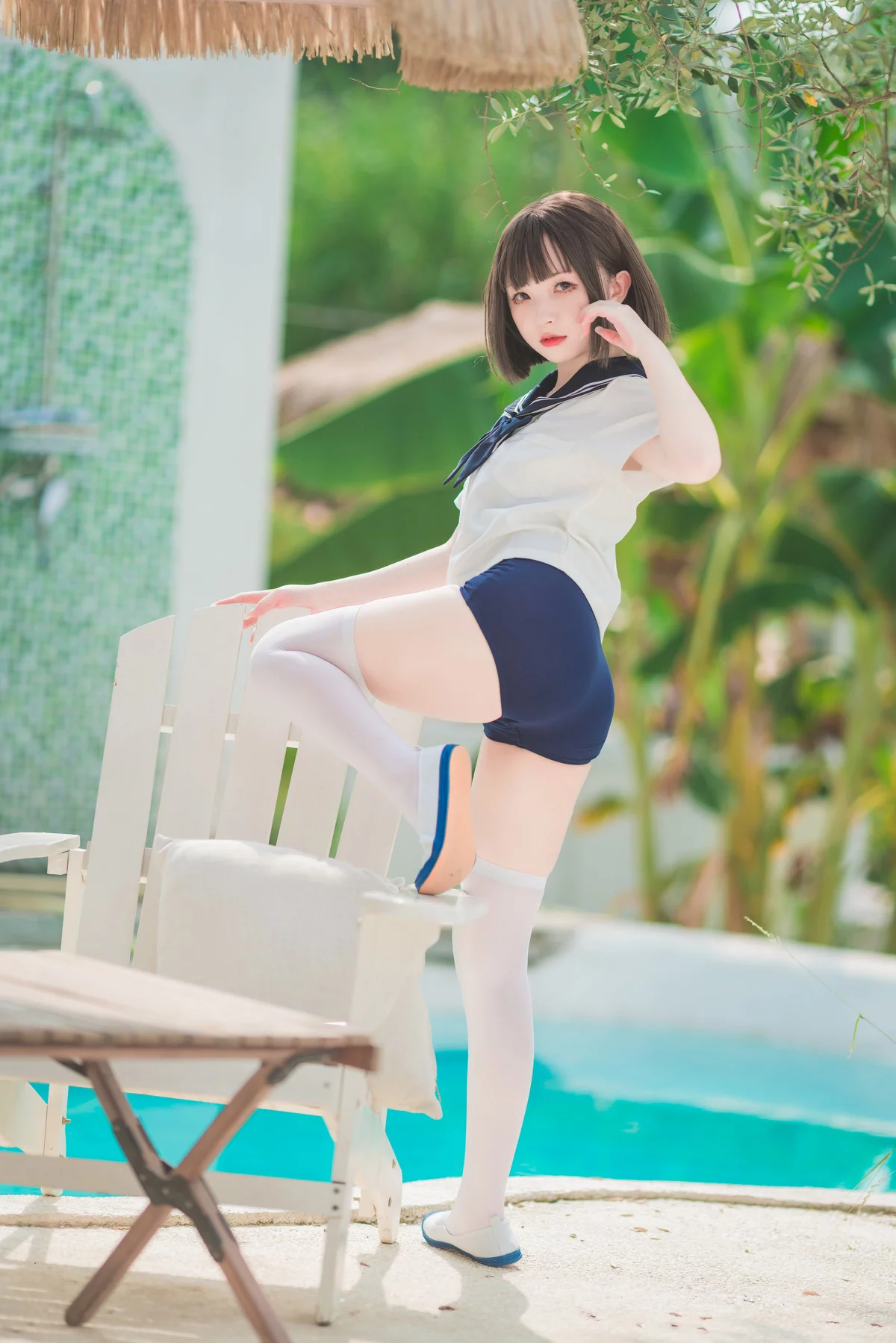 网络美女花铃JK死库水主题泳池性感死库水配白丝袜湿身秀翘臀美腿迷人诱惑写真109P