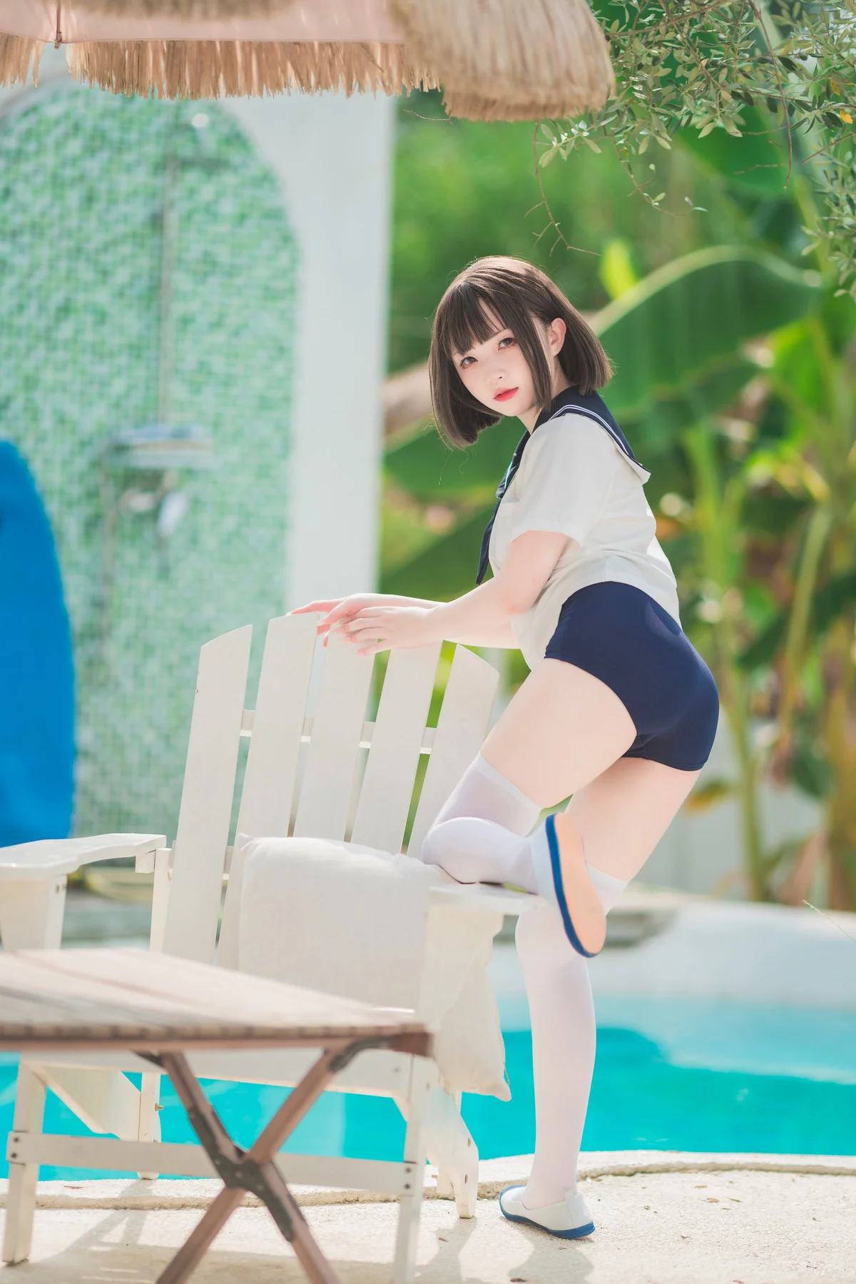 网络美女花铃JK死库水主题泳池性感死库水配白丝袜湿身秀翘臀美腿迷人诱惑写真109P